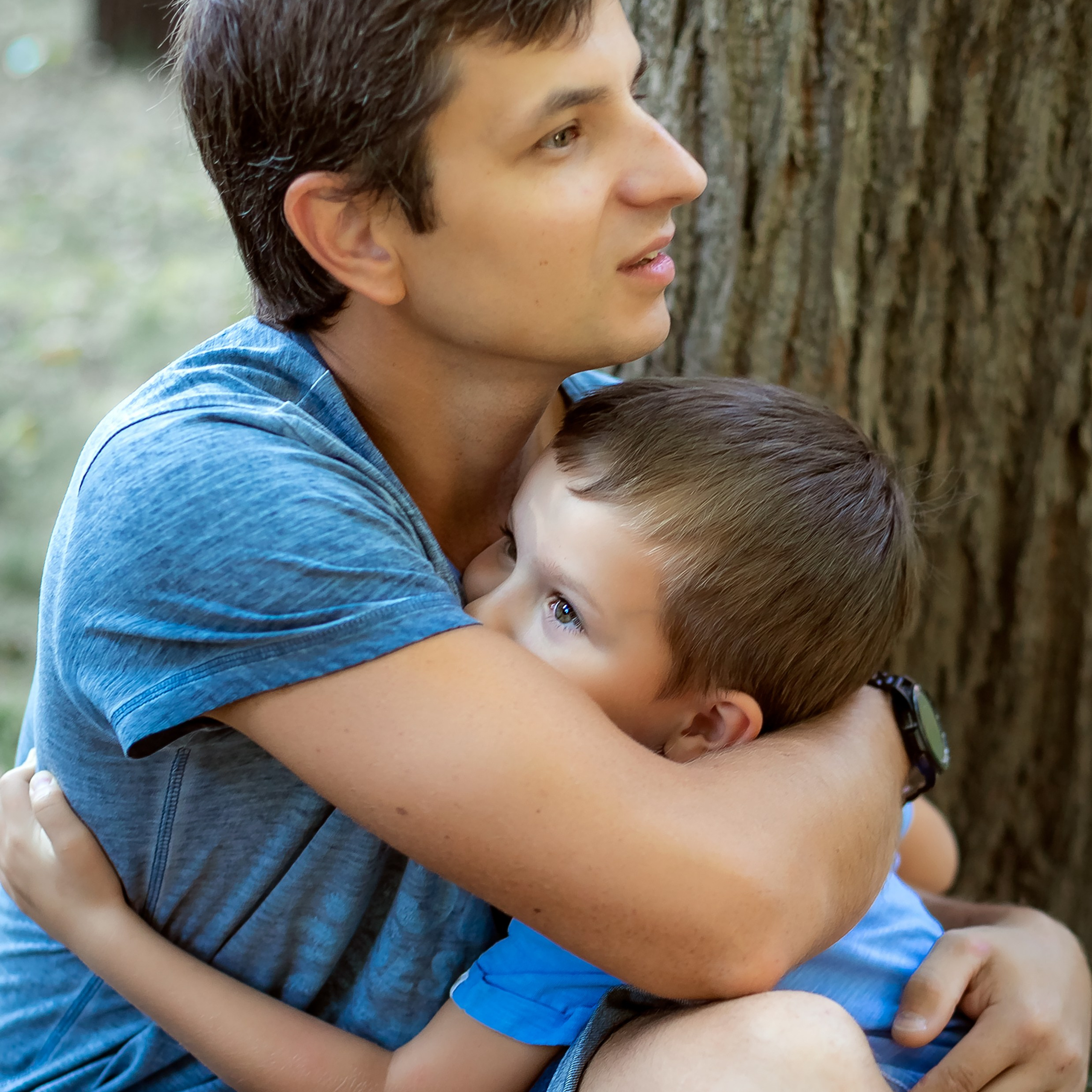 Регина с семьёй в парке. Семейный фотограф Пермь Тимофеева Ольга