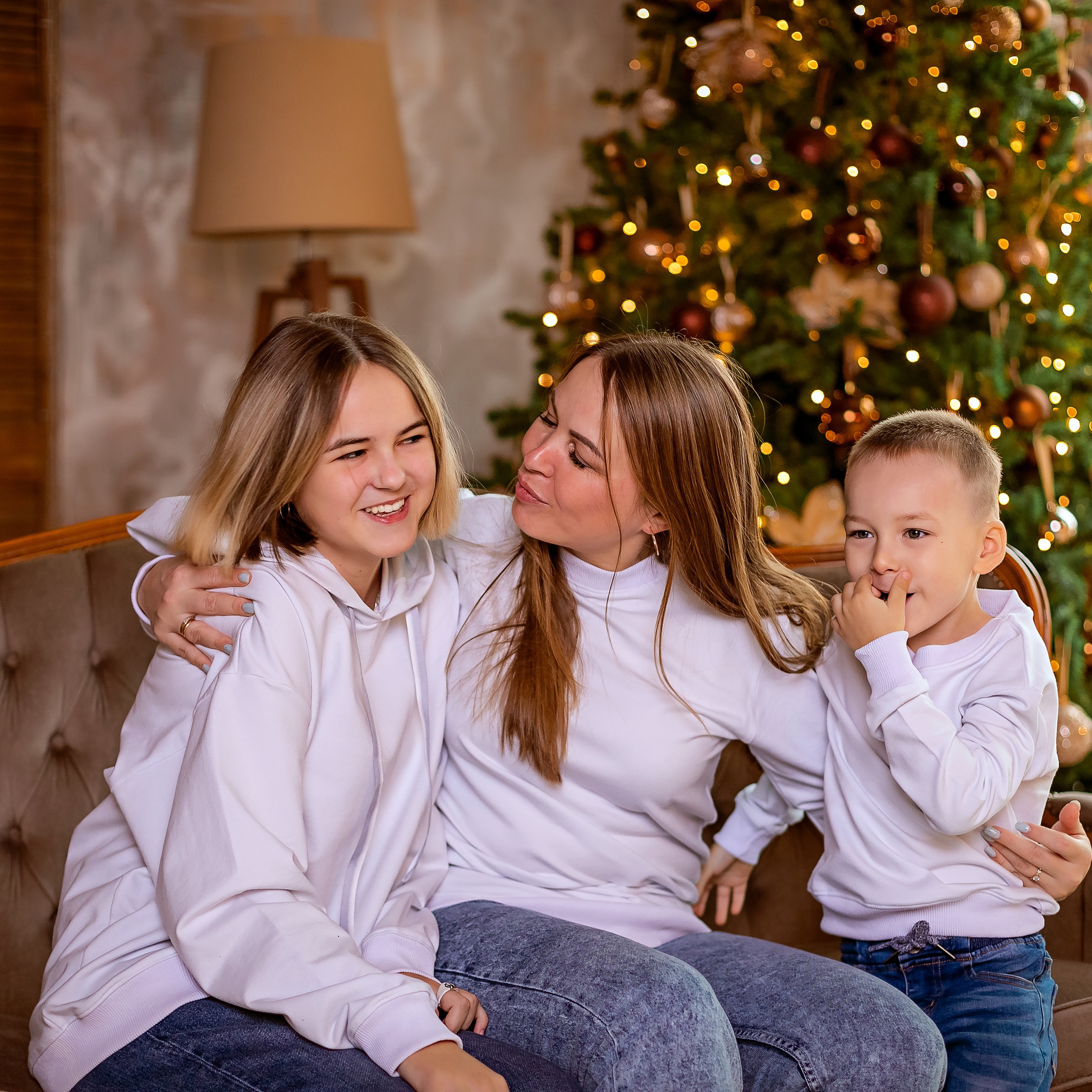 Татьяна с семьей. Семейный фотограф Пермь Тимофеева Ольга