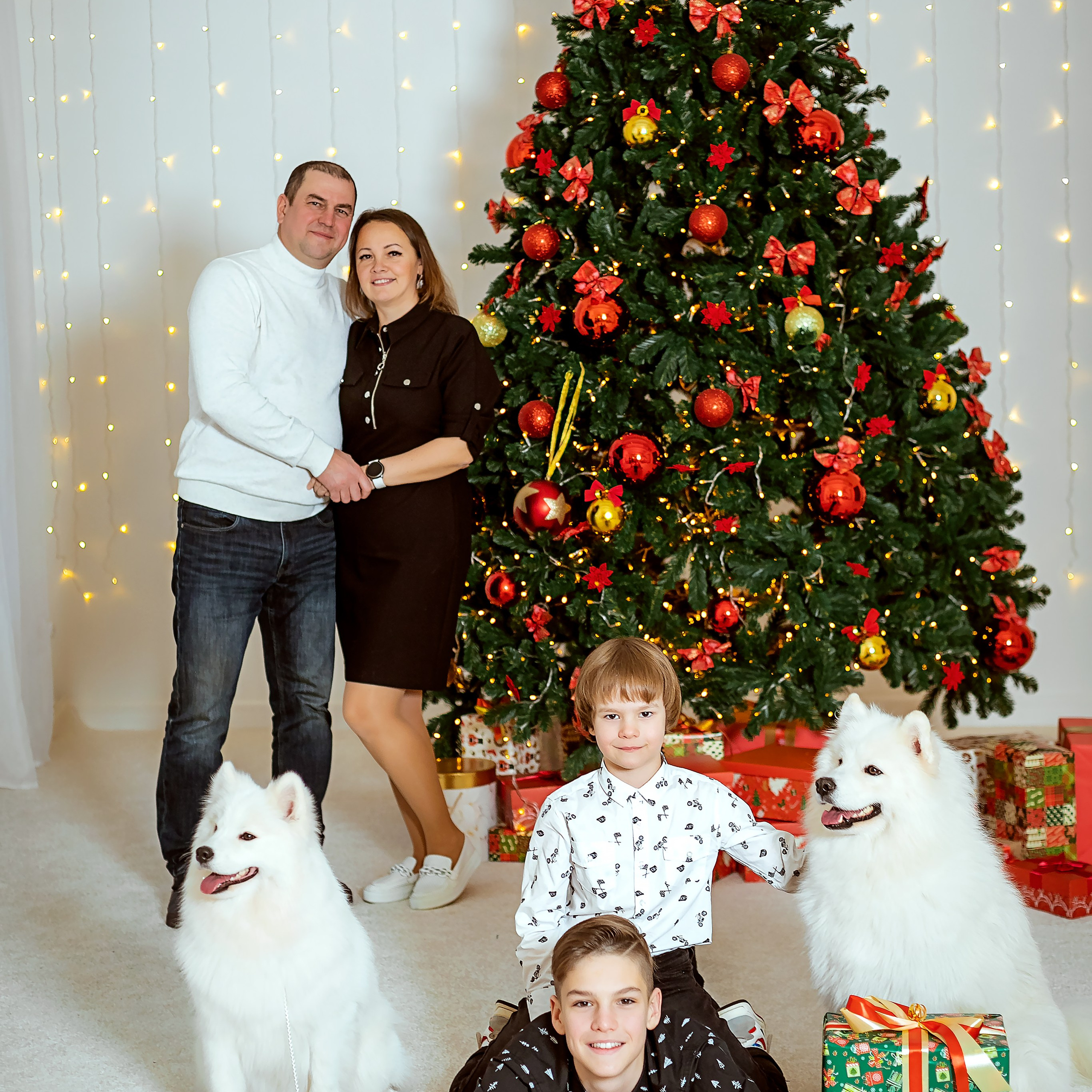 Татьяна с семьёй и собачки. Семейный фотограф Пермь Тимофеева Ольга