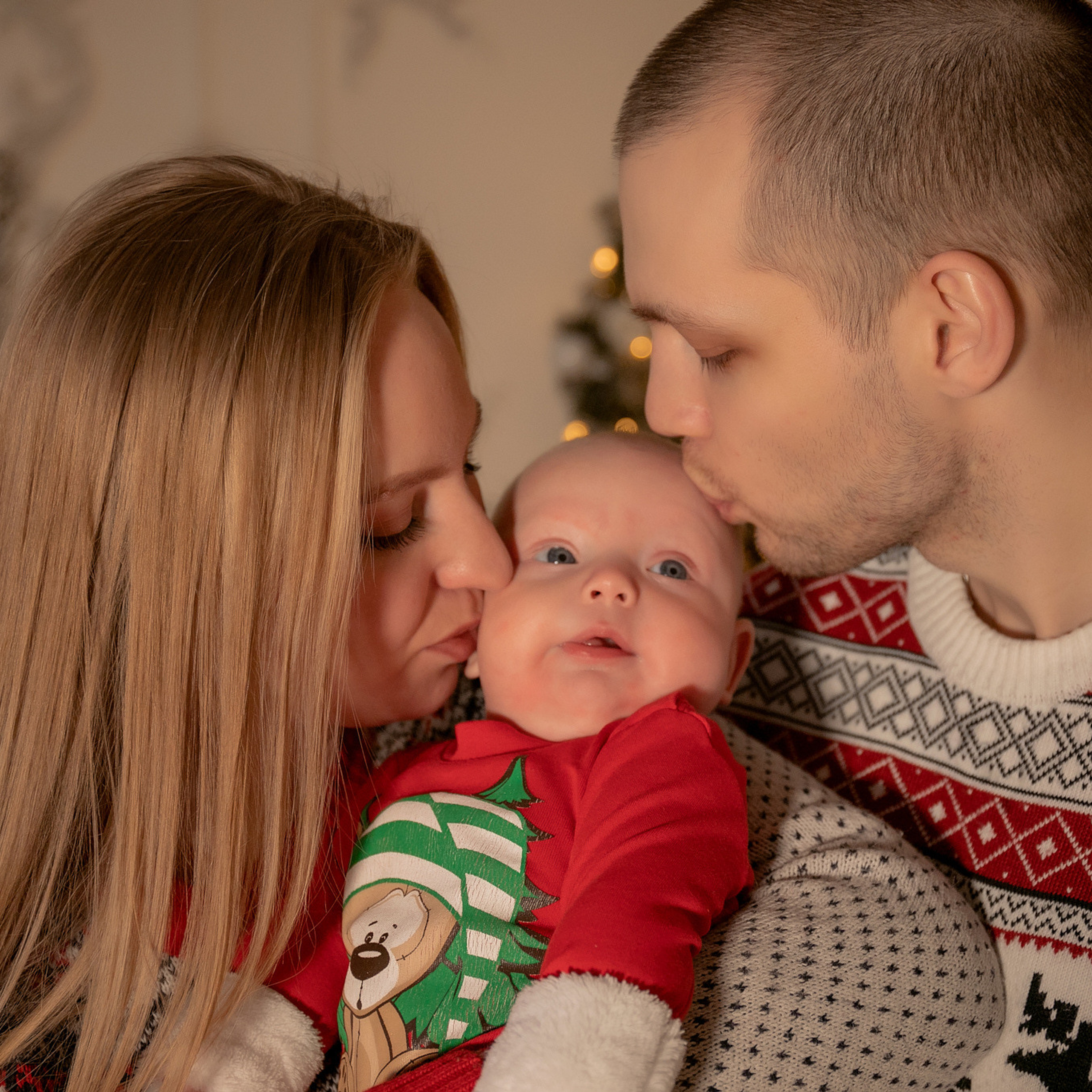 Александра с семьёй. Семейный фотограф Пермь Тимофеева Ольга