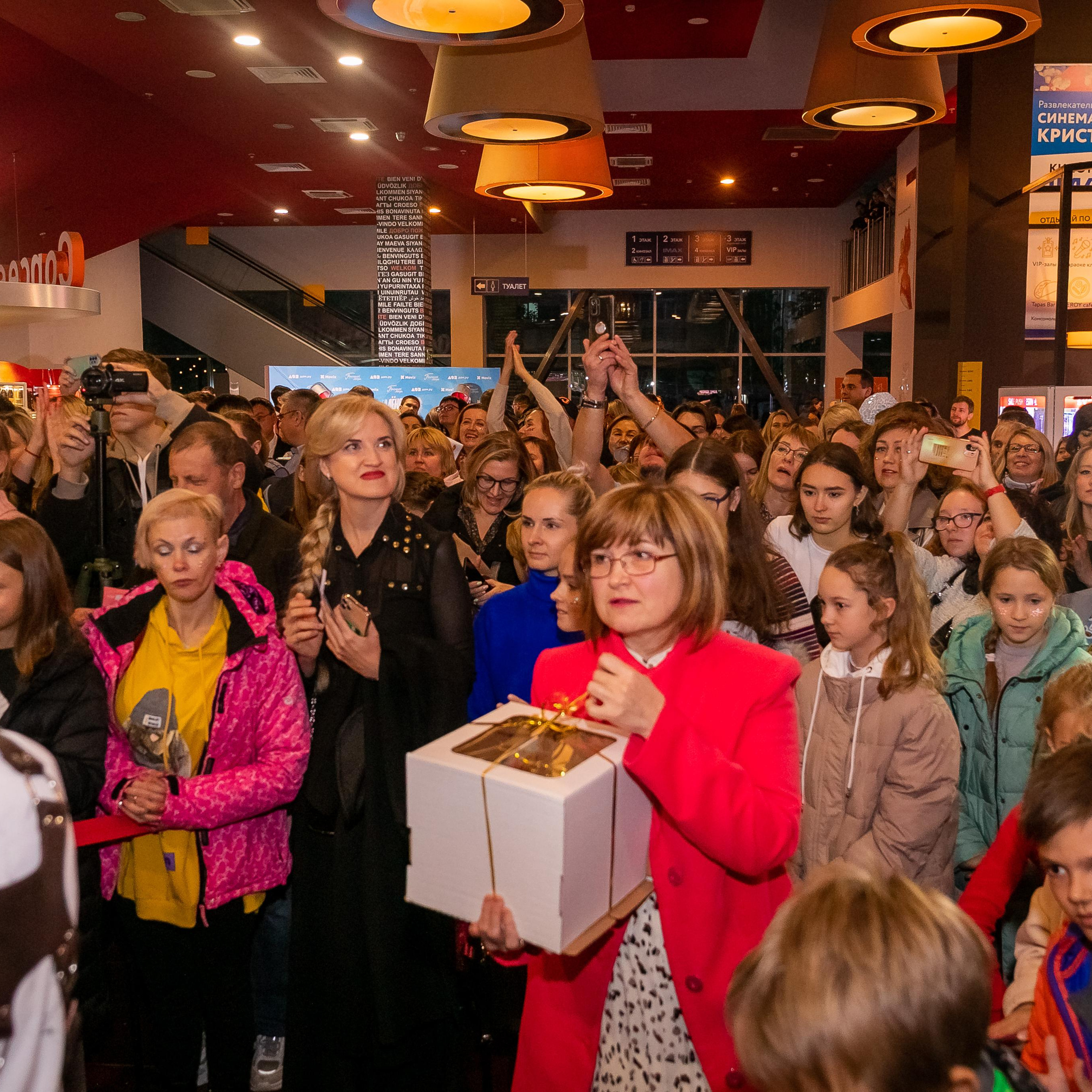 Пред премьера Иван Семёнов. Семейный фотограф Пермь Тимофеева Ольга