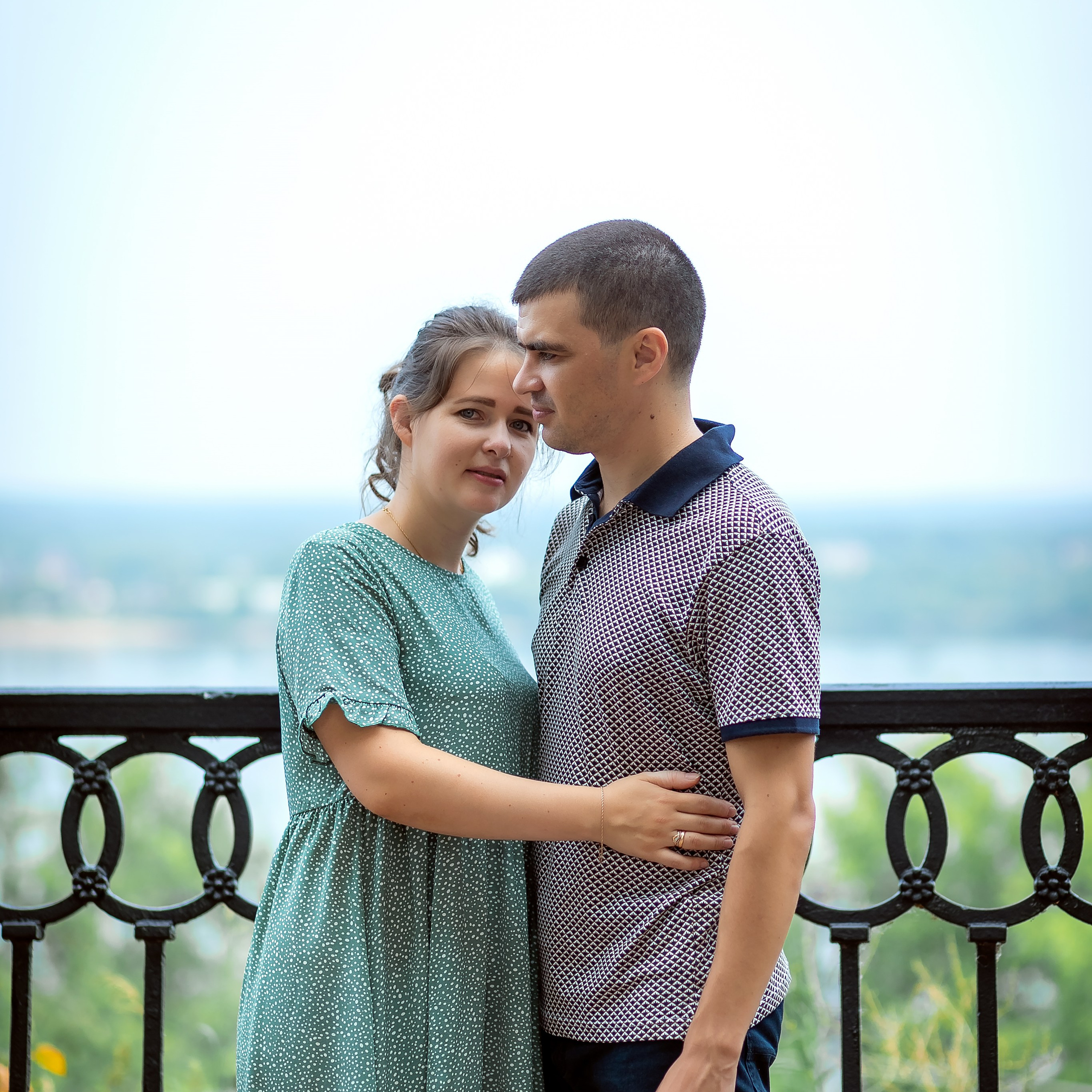 Ирина, Вова и Вера прогулка по набережной. Семейный фотограф Пермь Тимофеева Ольга