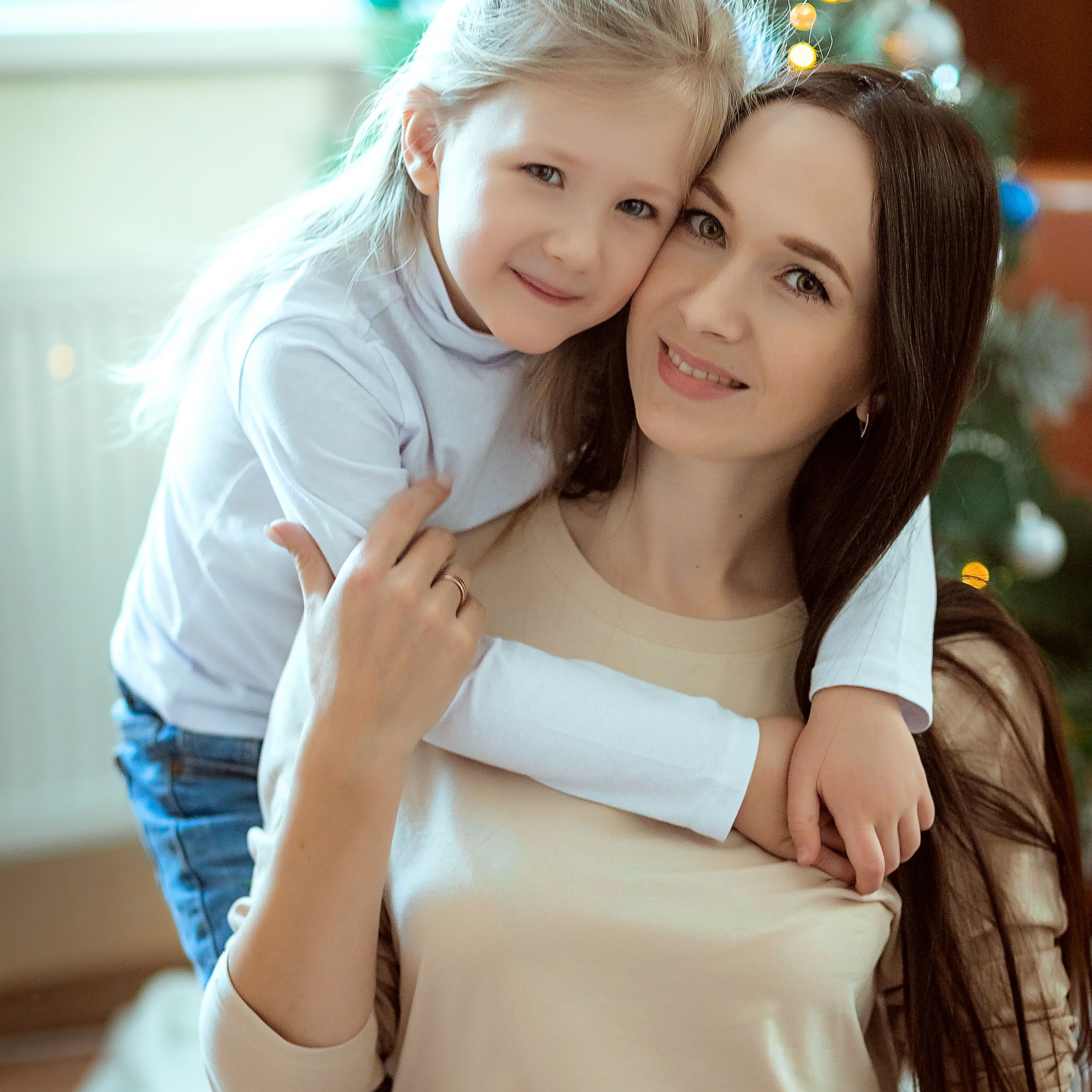 Кристина дома со своей семьёй. Семейный фотограф Пермь Тимофеева Ольга