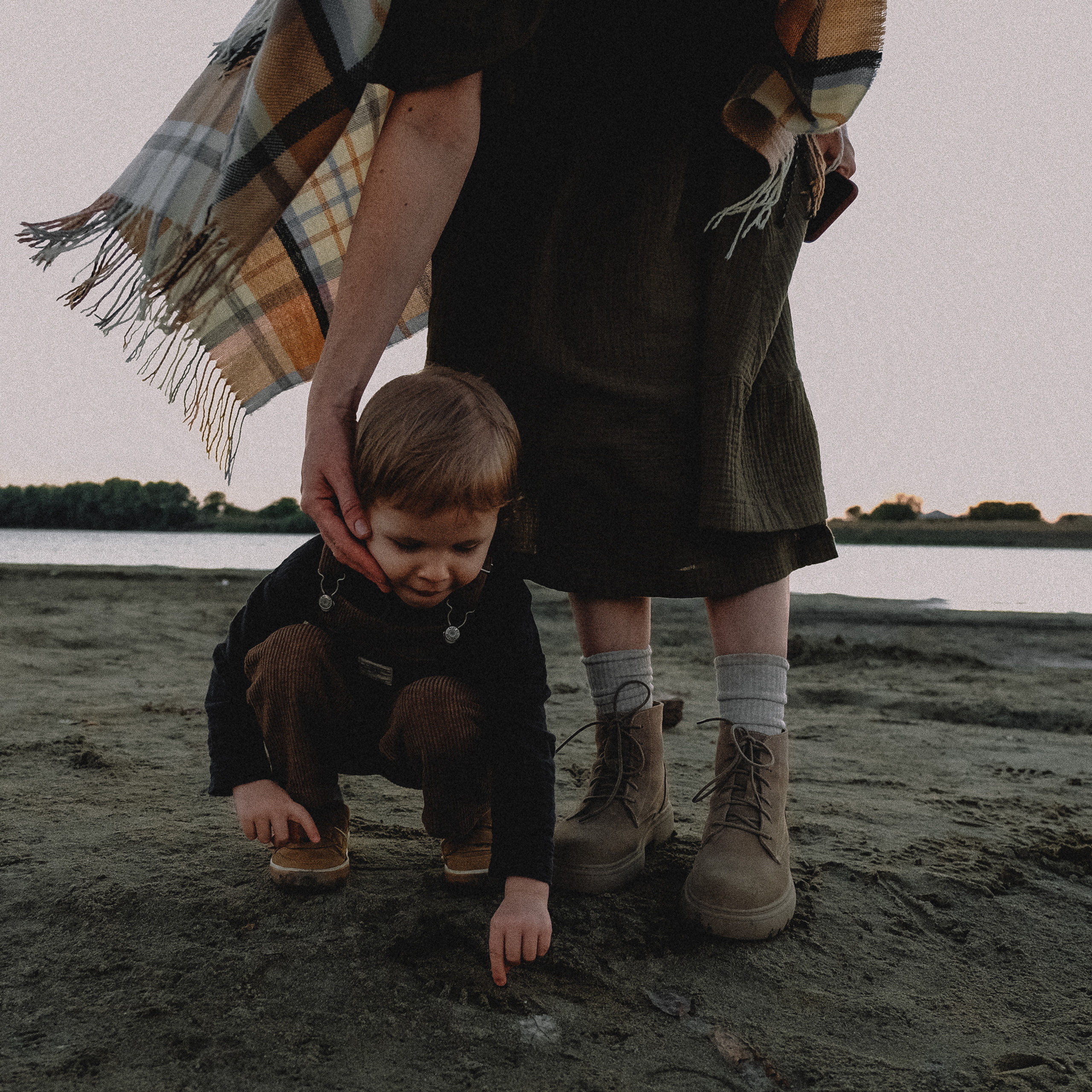 Придерживая летнее настроение