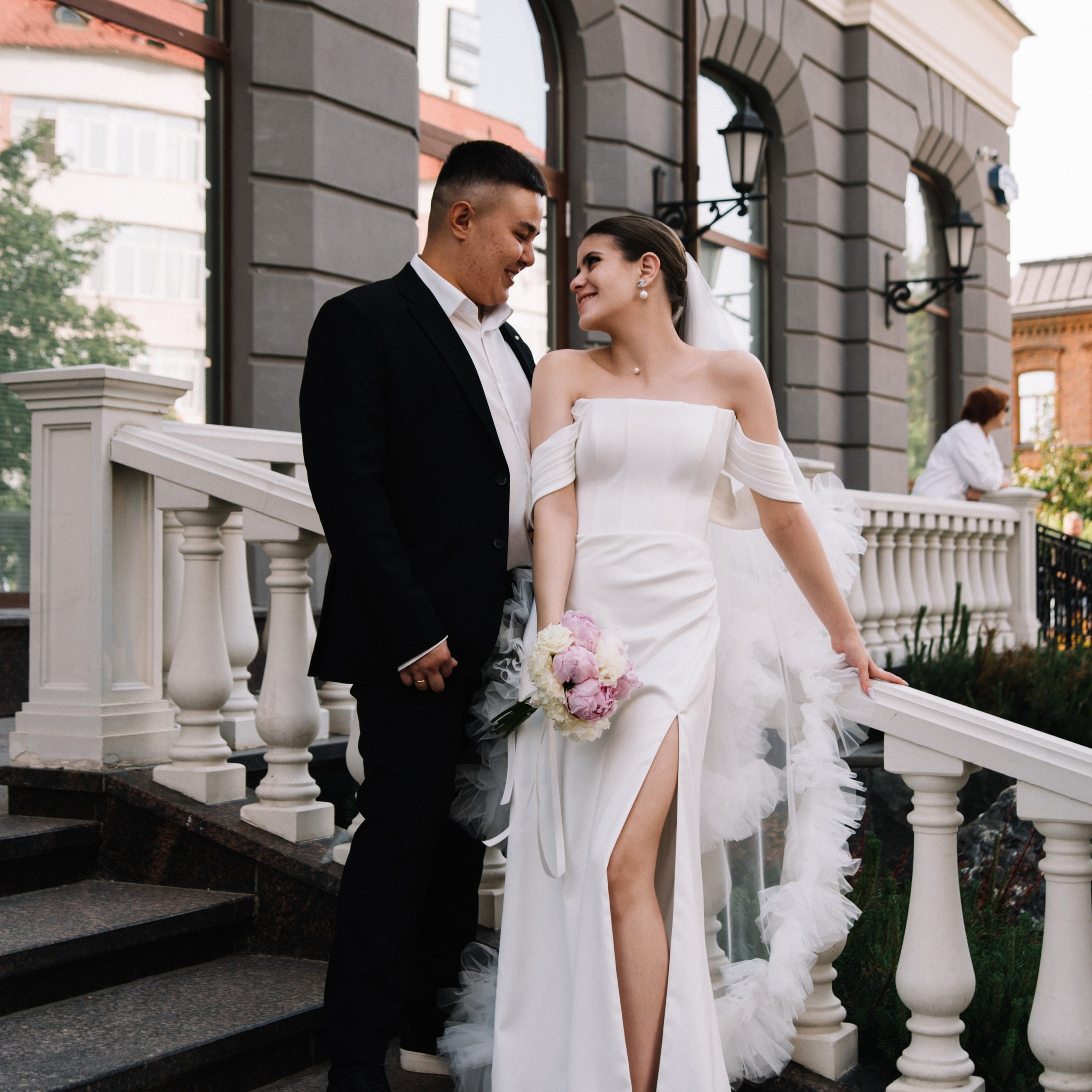 Рустам и Яна