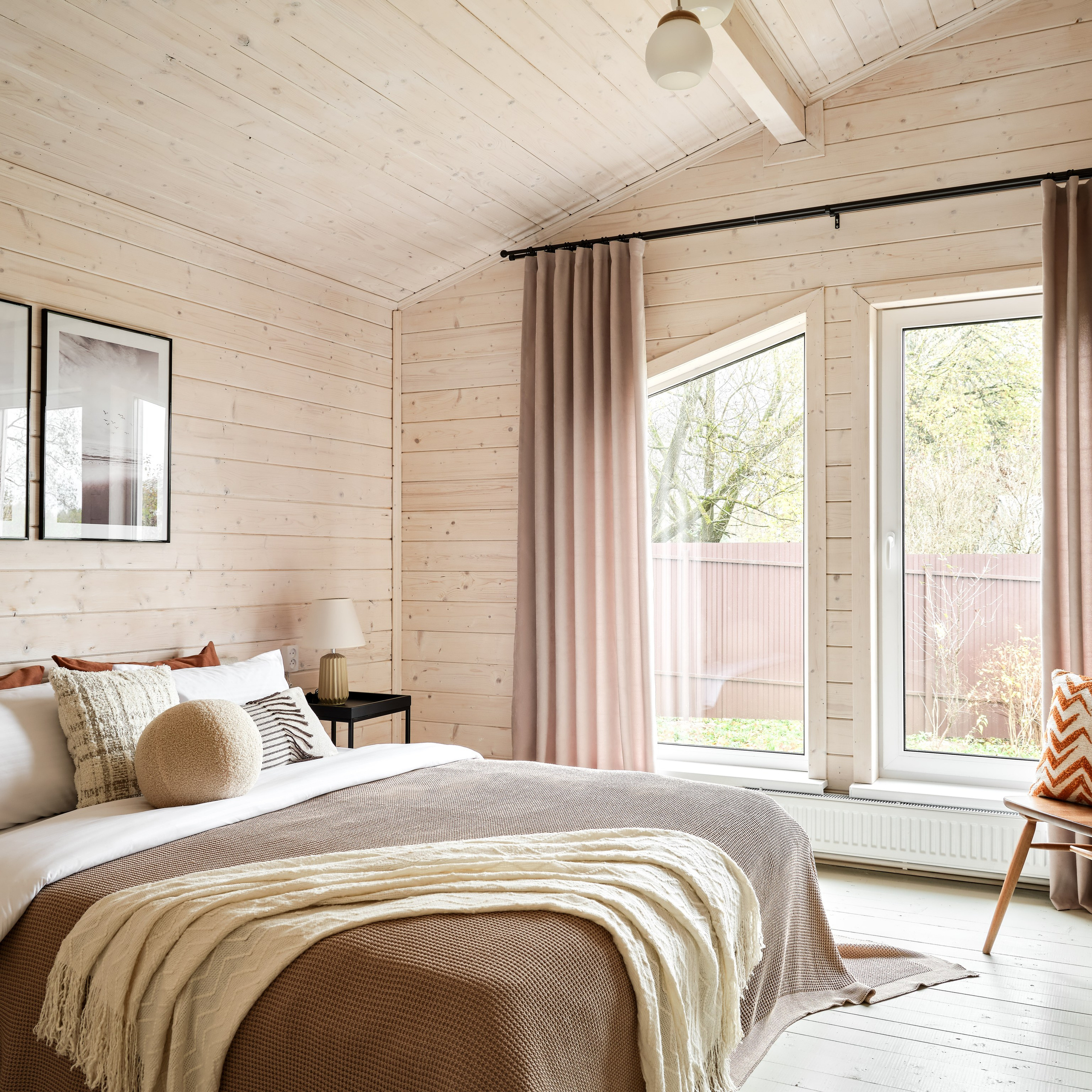 Уютный загородный дом в стиле барнхаус