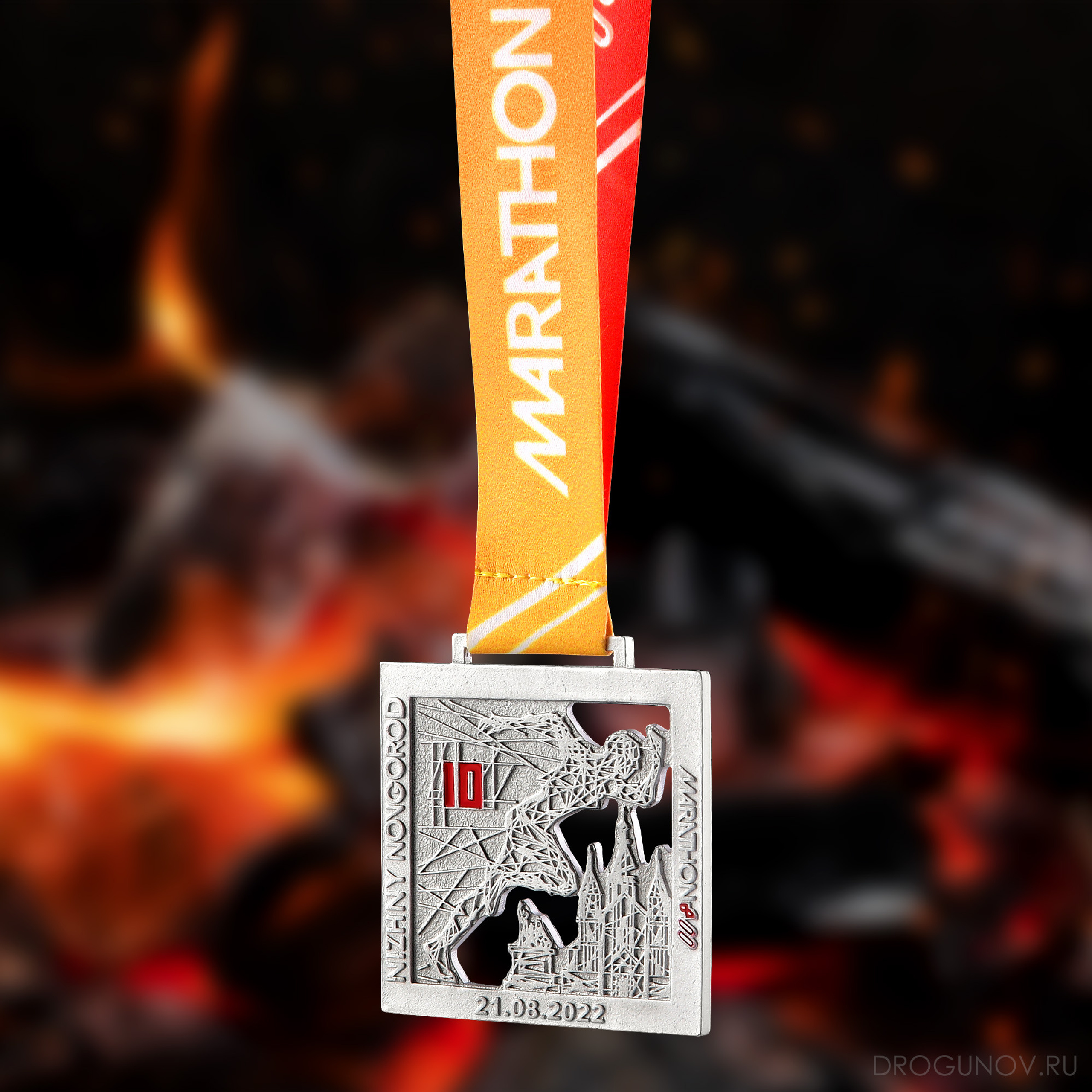 Медаль финишера забега Нижегородский марафон 2022