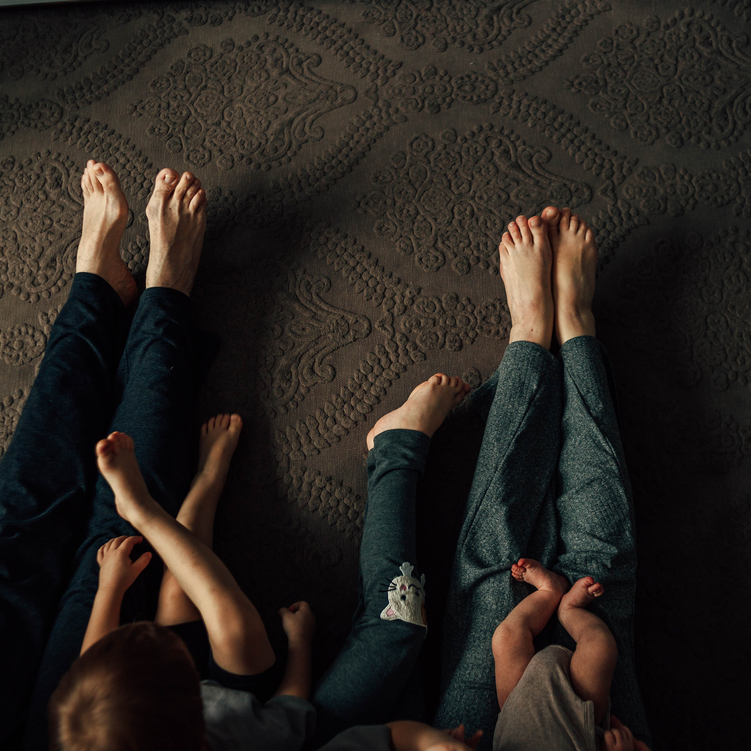 Малыш Костя и его семья