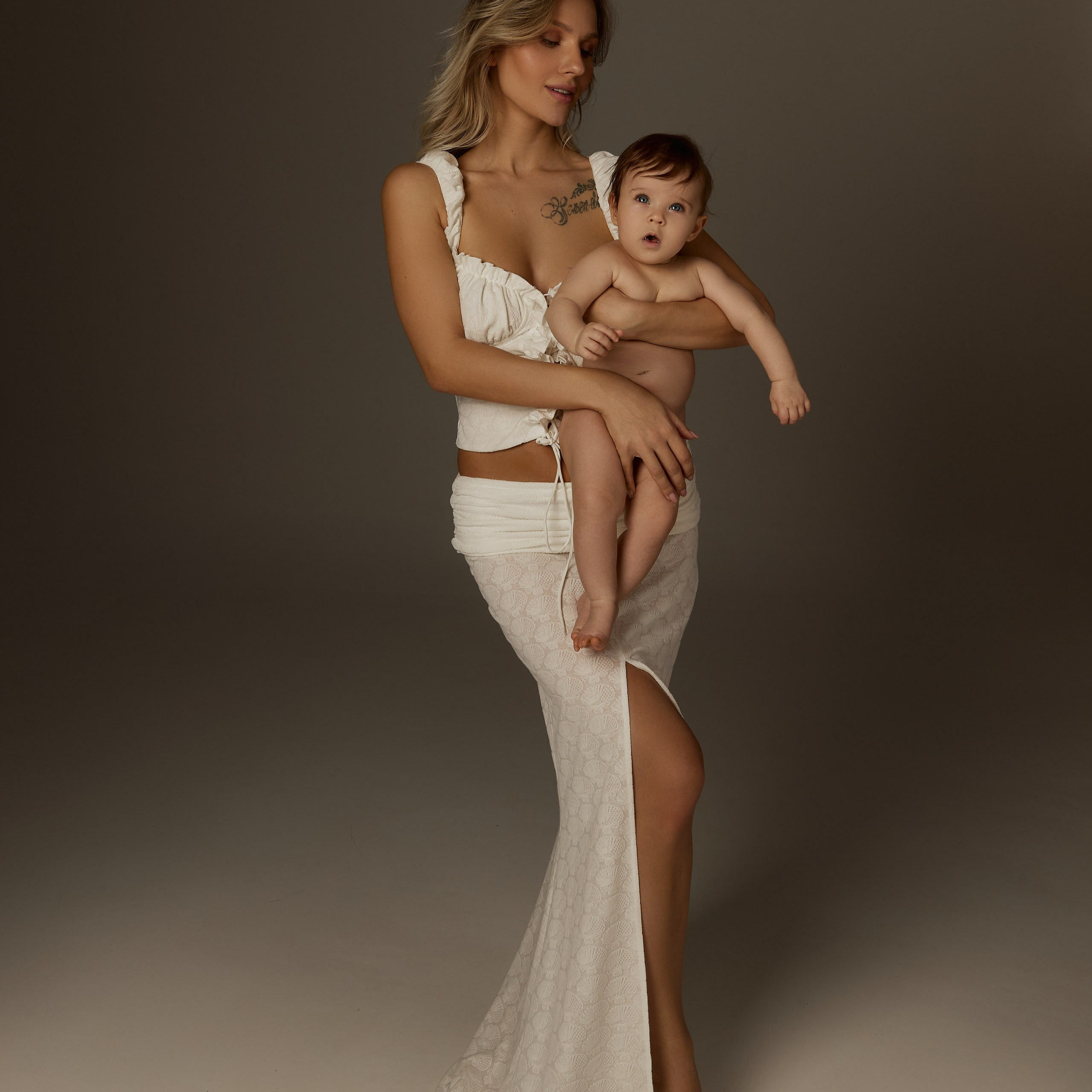 Виктория и Есения