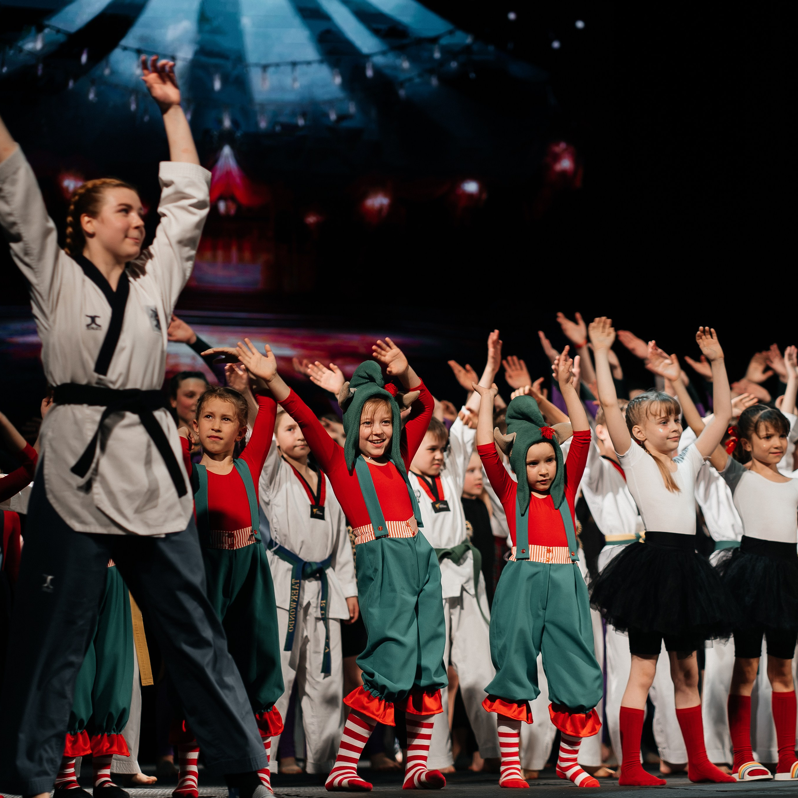 ФОТО СО СЦЕНЫ