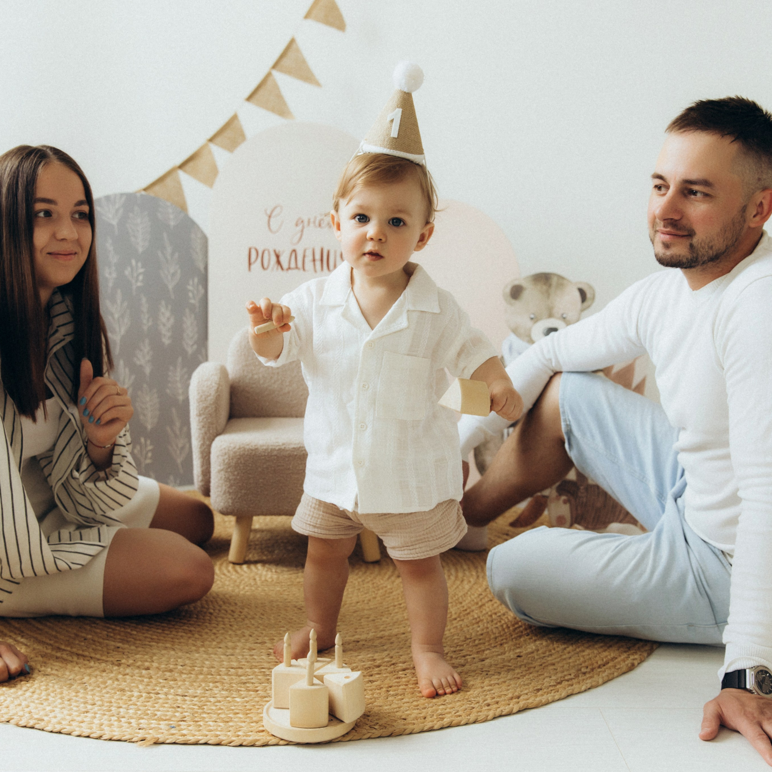 Годик в кругу семьи