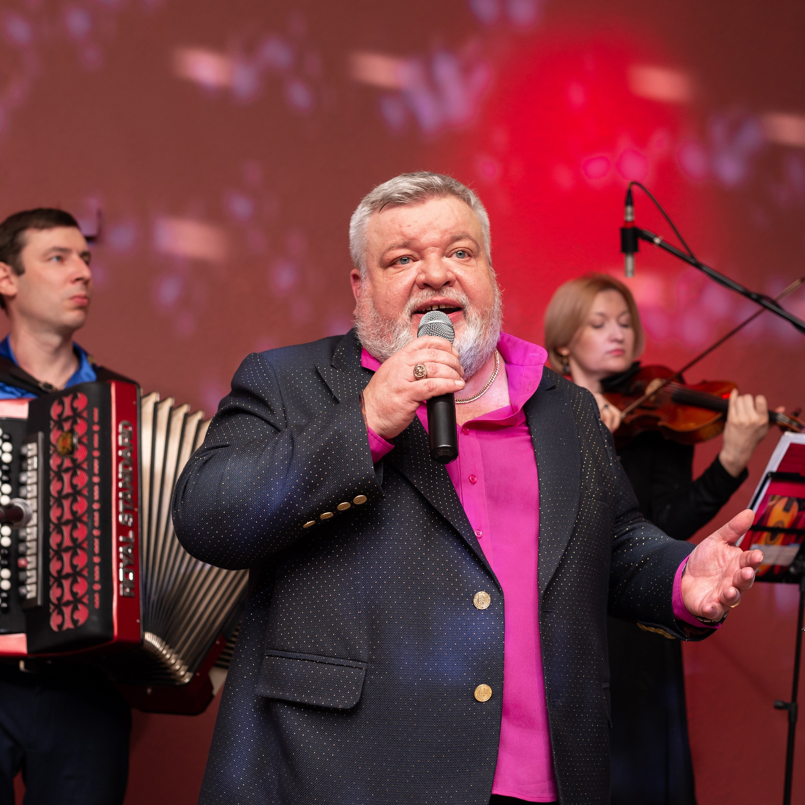 гр. Владимир и гр. Хорошая песня