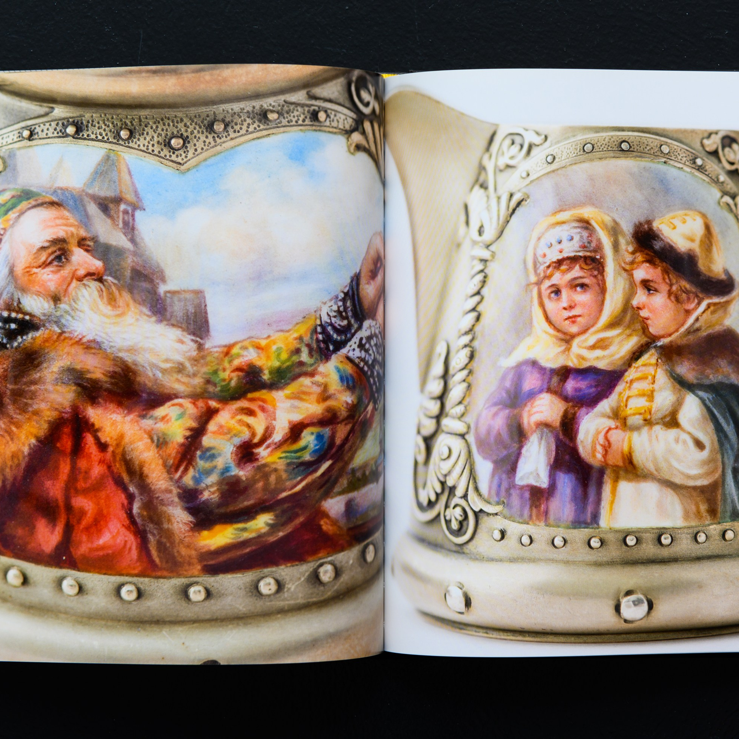 Фотосъёмка предметов декоративно-прикладного искусства из драгоценных металлов  коллекции Исторического Музея в Москве. Предметный Интерьерный фотограф в Москве Сапожников Георгий