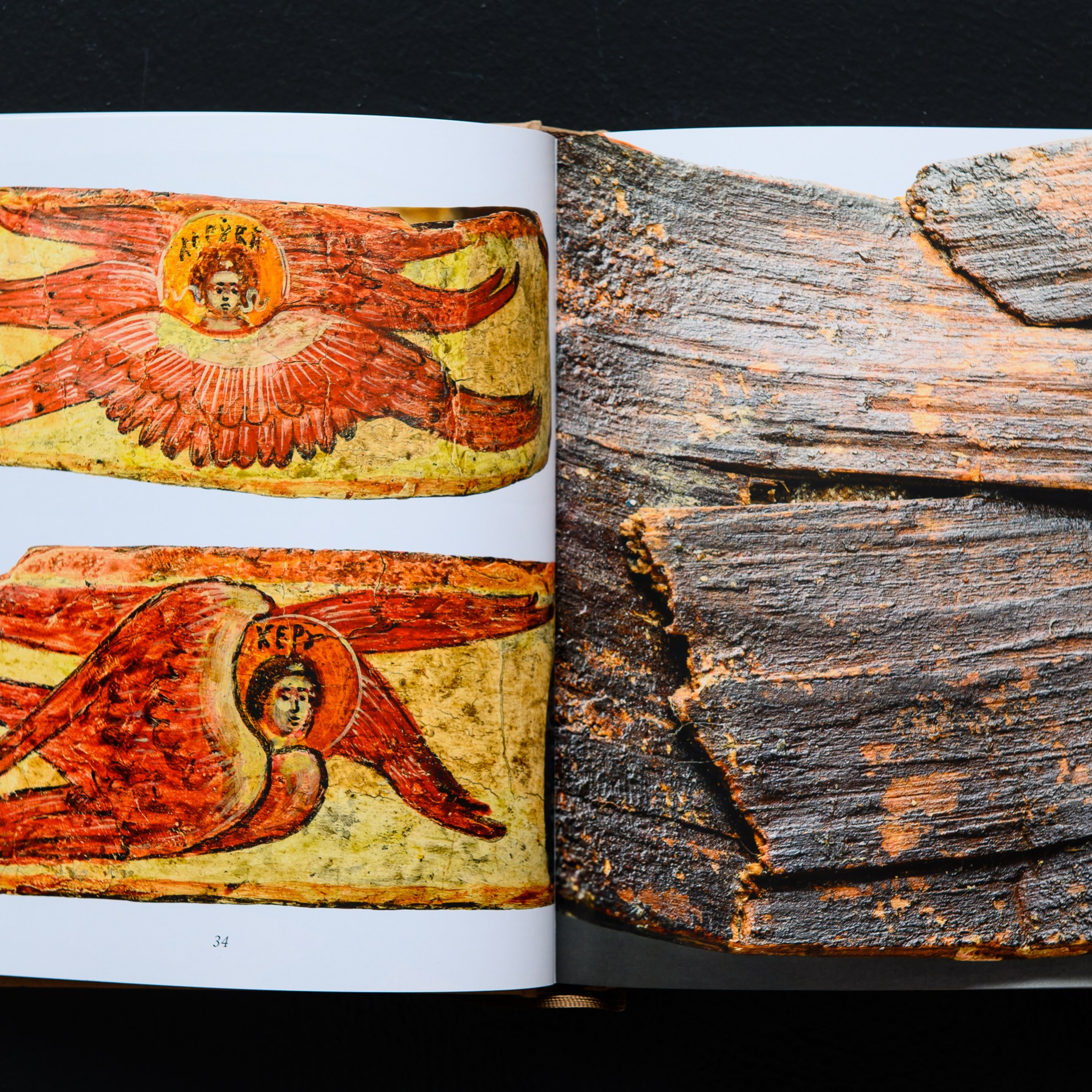 Фотосъемка предметов  Исторического Музея в Москве всей коллекции брачных венцов 17-19 вв. Предметный Интерьерный фотограф в Москве Сапожников Георгий