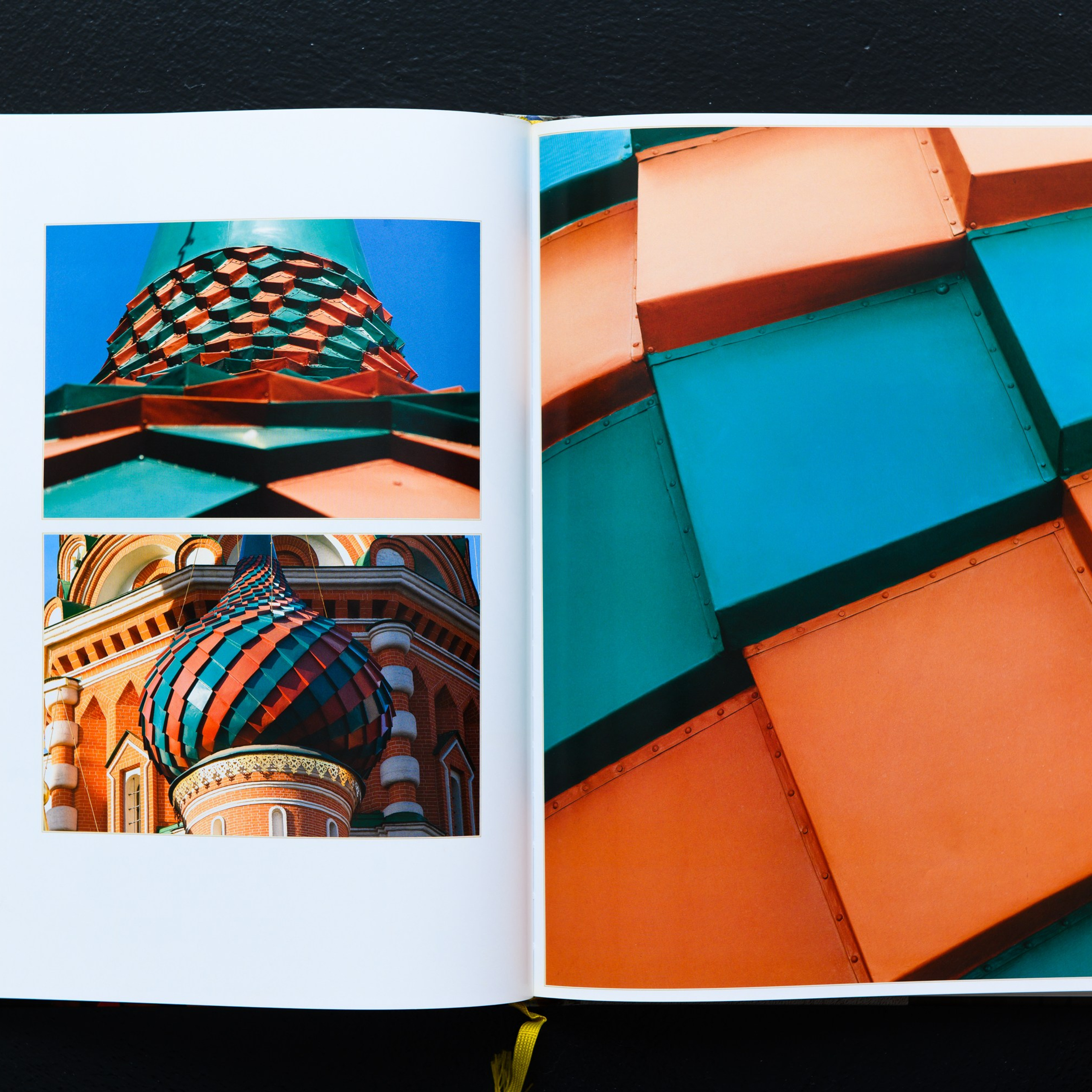 Покровский собор Храм Василия Блаженного на Красной площади. Церковь Трёх патриархов Константинопольских. Фрагменты купола