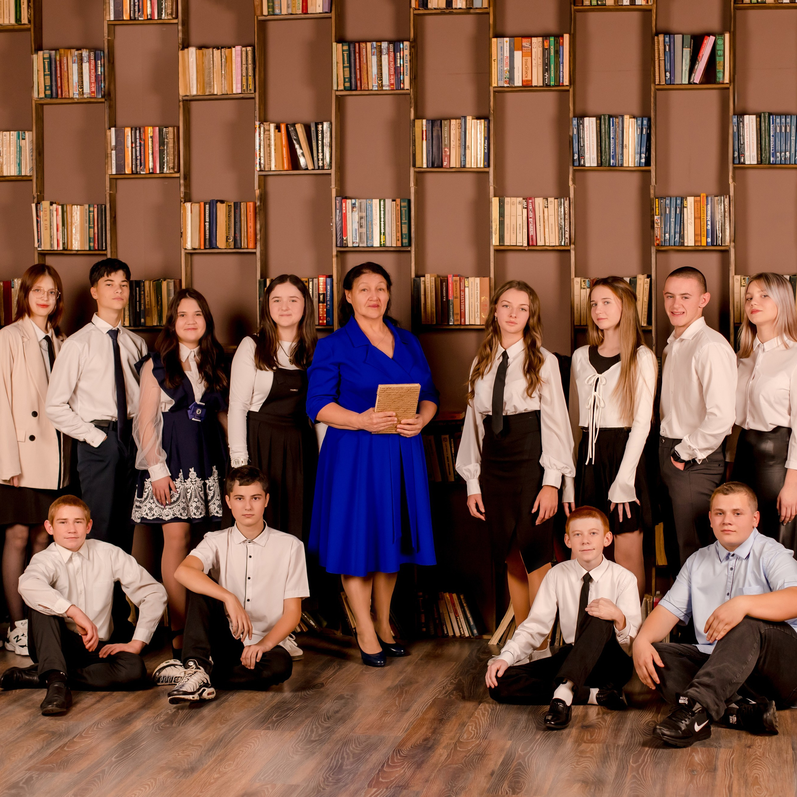 Отзывы. Стильные выпускные альбомы в Старом Осколе. Свадебные фотокниги