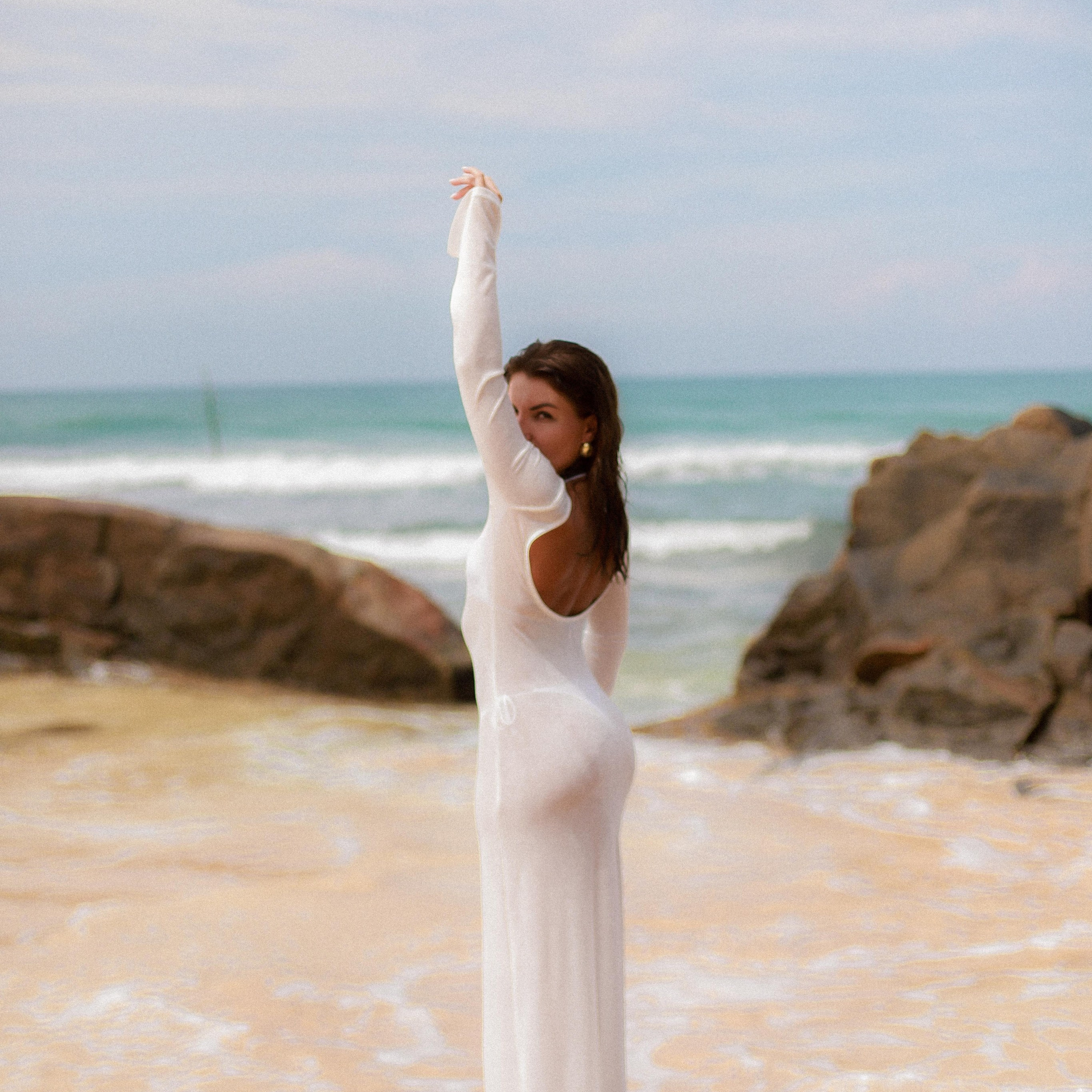 Кристина на пляже Мидигама