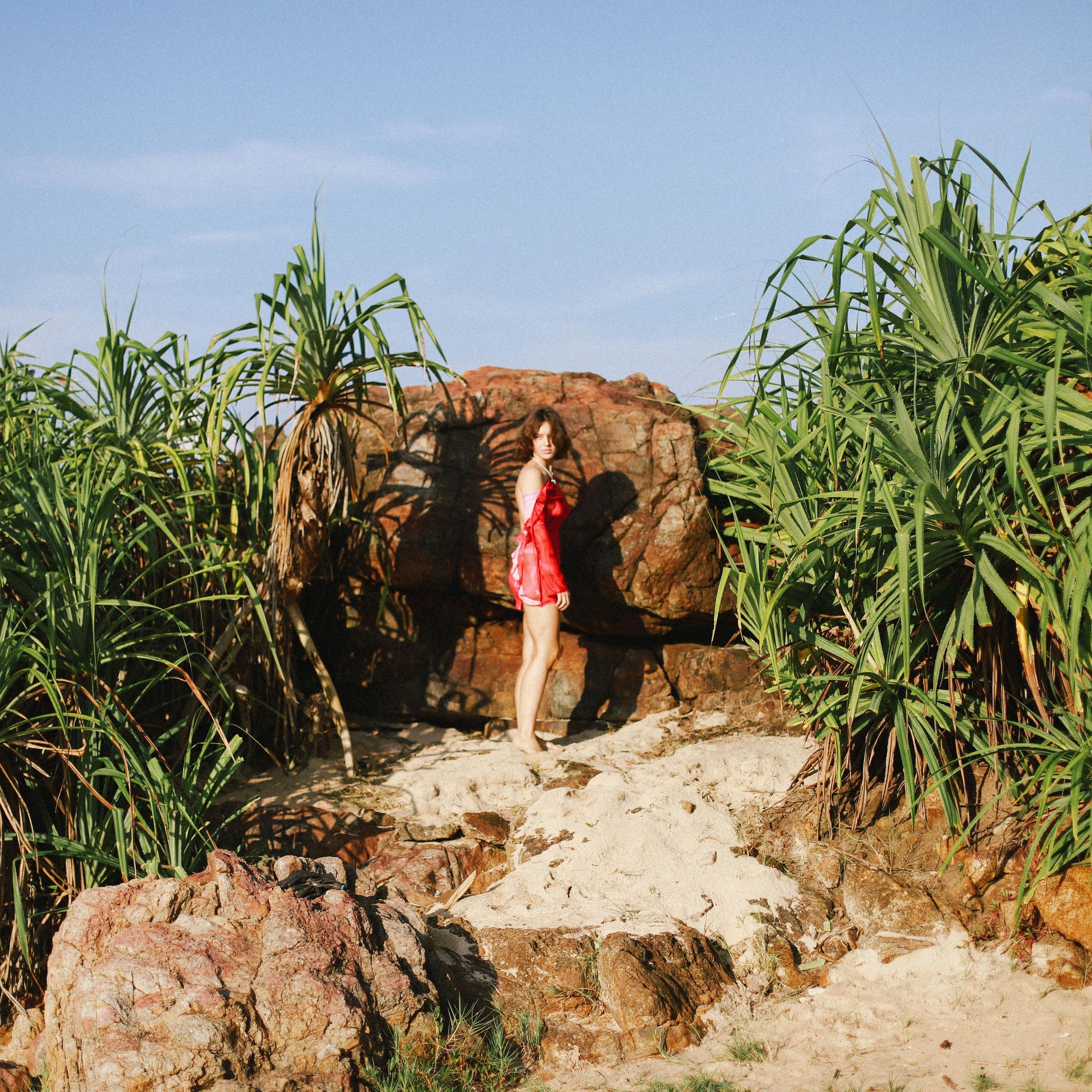 Софи пляж коконат