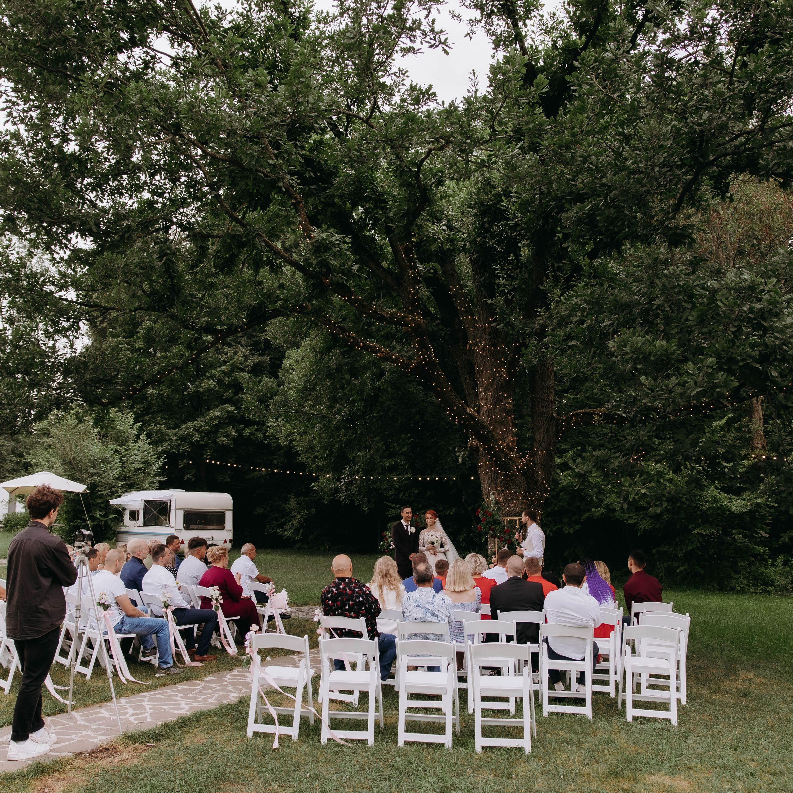 Движ на поляне