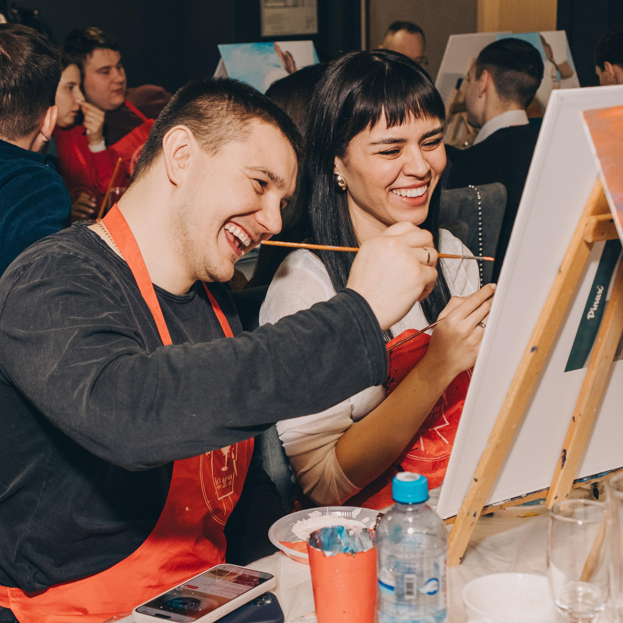 Без бокала — нет шагала