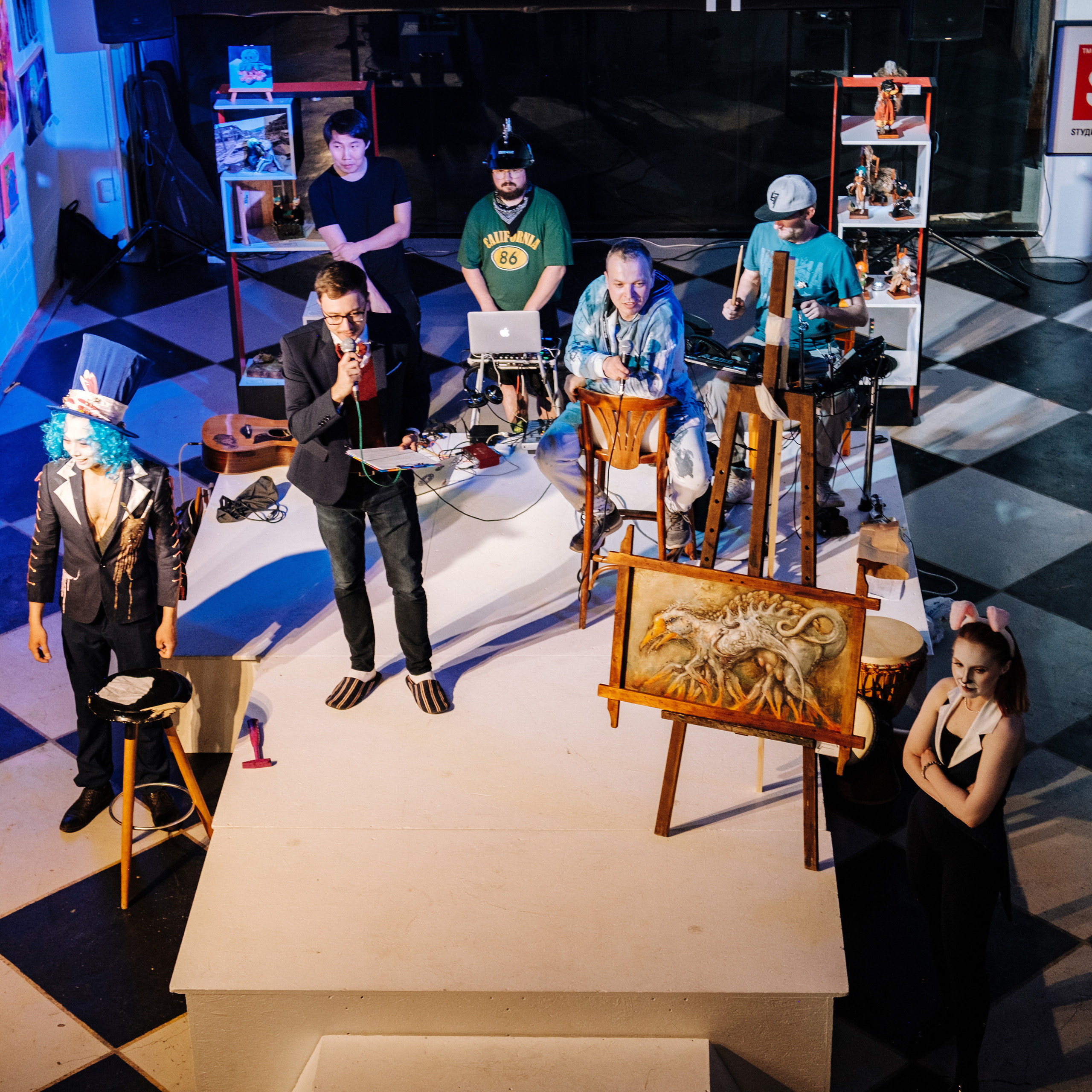 Выставка Sensivity