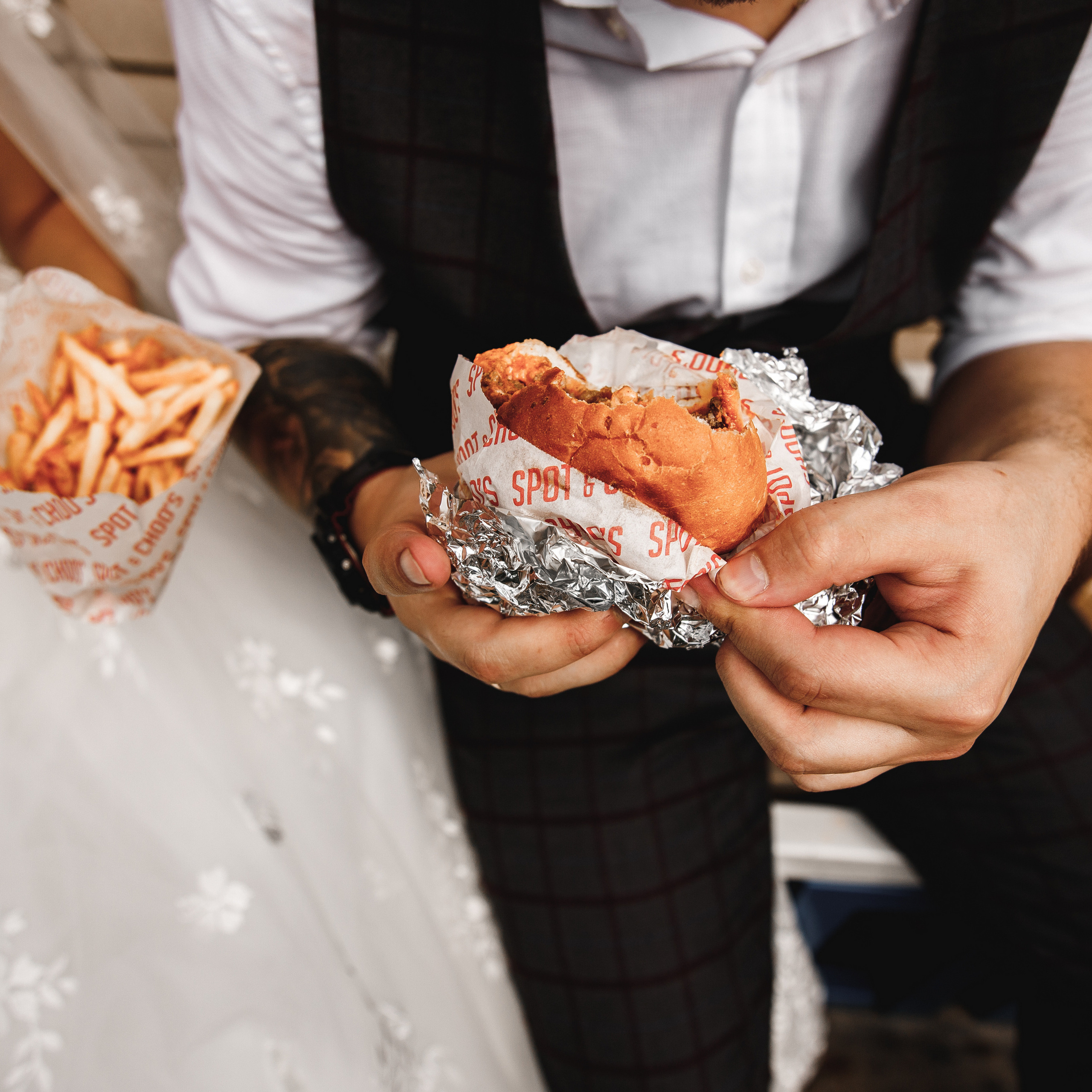 Бургеры сближают