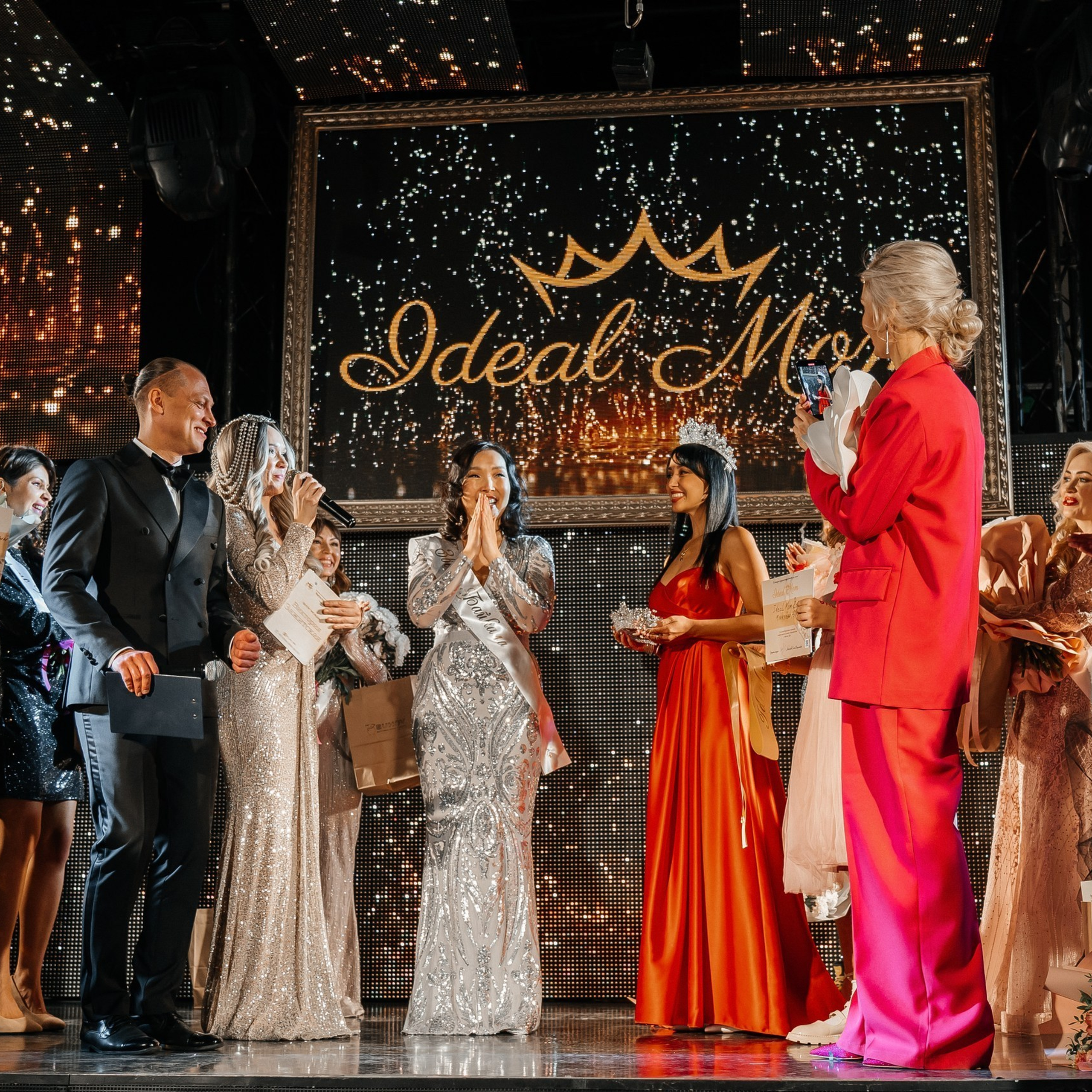 Отзывы. Для тех, кто не ждёт удачи, а создаёт её. Каждая фотосессия — это твой момент, твой стиль, твой успех. 📸