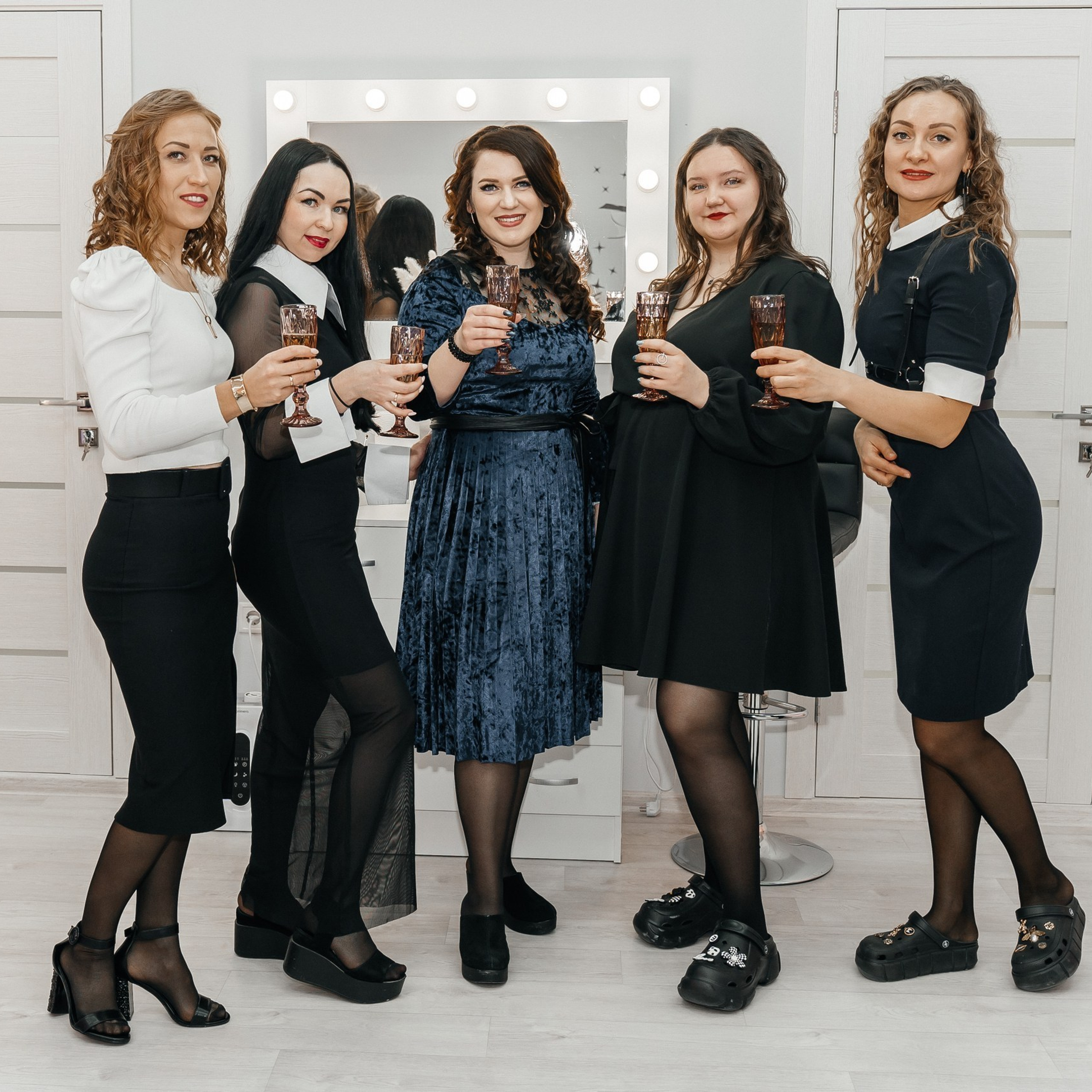 Отзывы. Для тех, кто не ждёт удачи, а создаёт её. Каждая фотосессия — это твой момент, твой стиль, твой успех. 📸