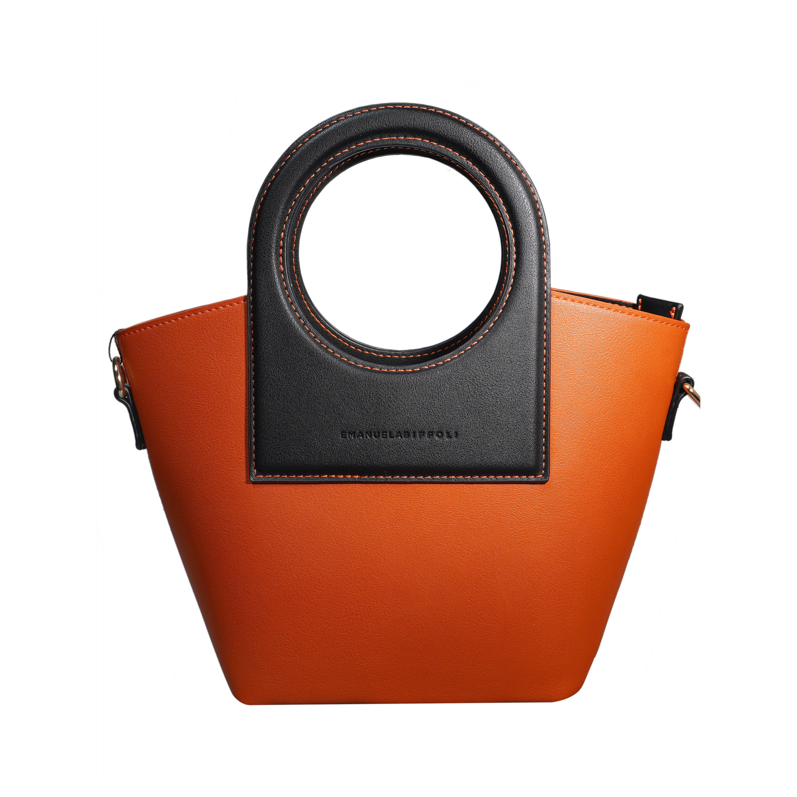 На белом фоне