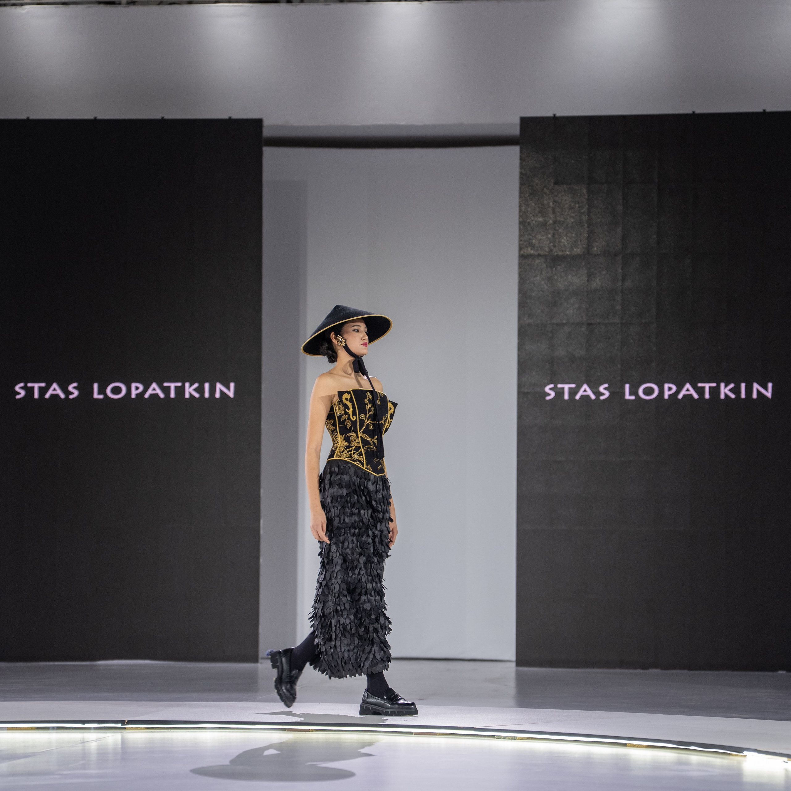 Дизайнер Stas Lopatkin