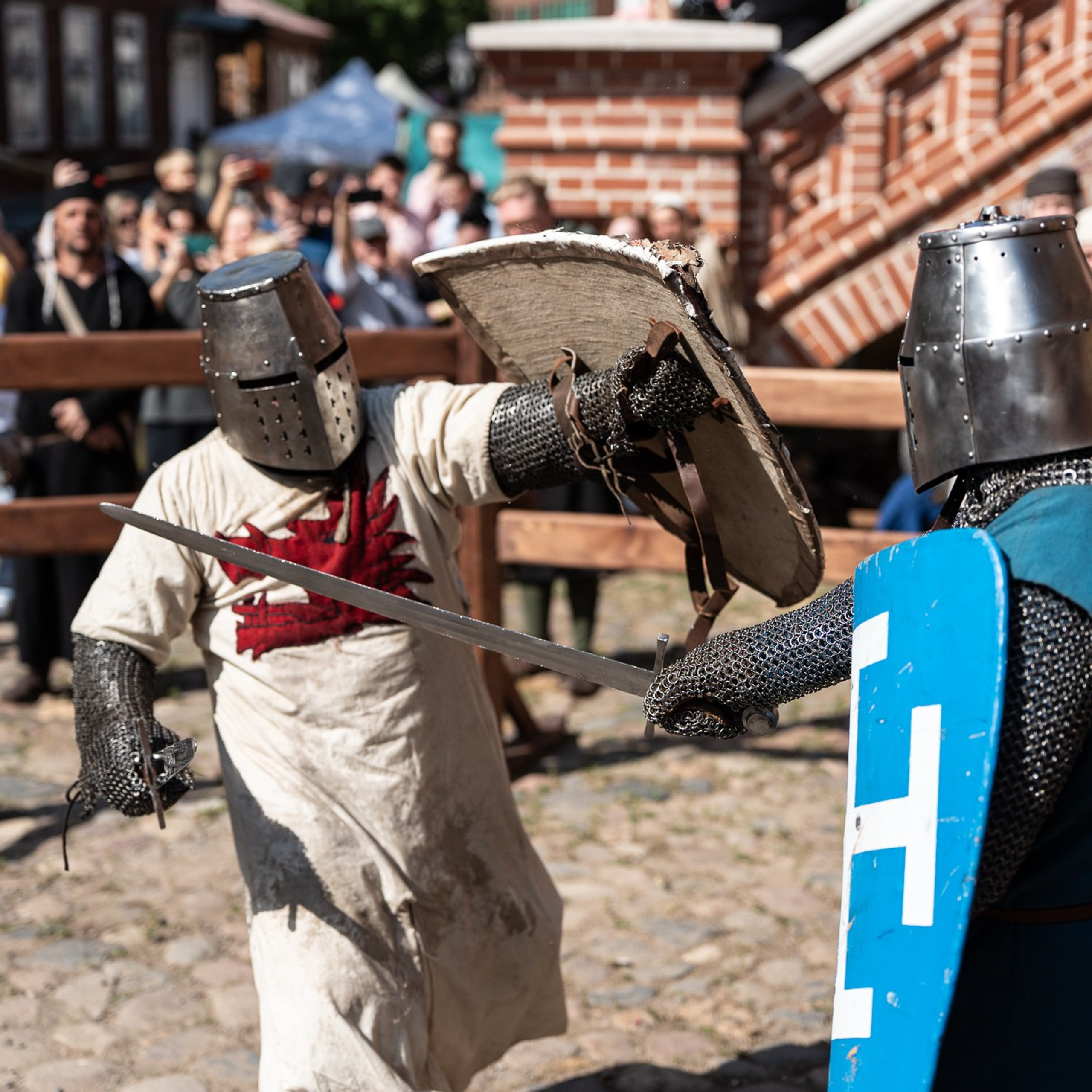 XIII город Крутитское подворье