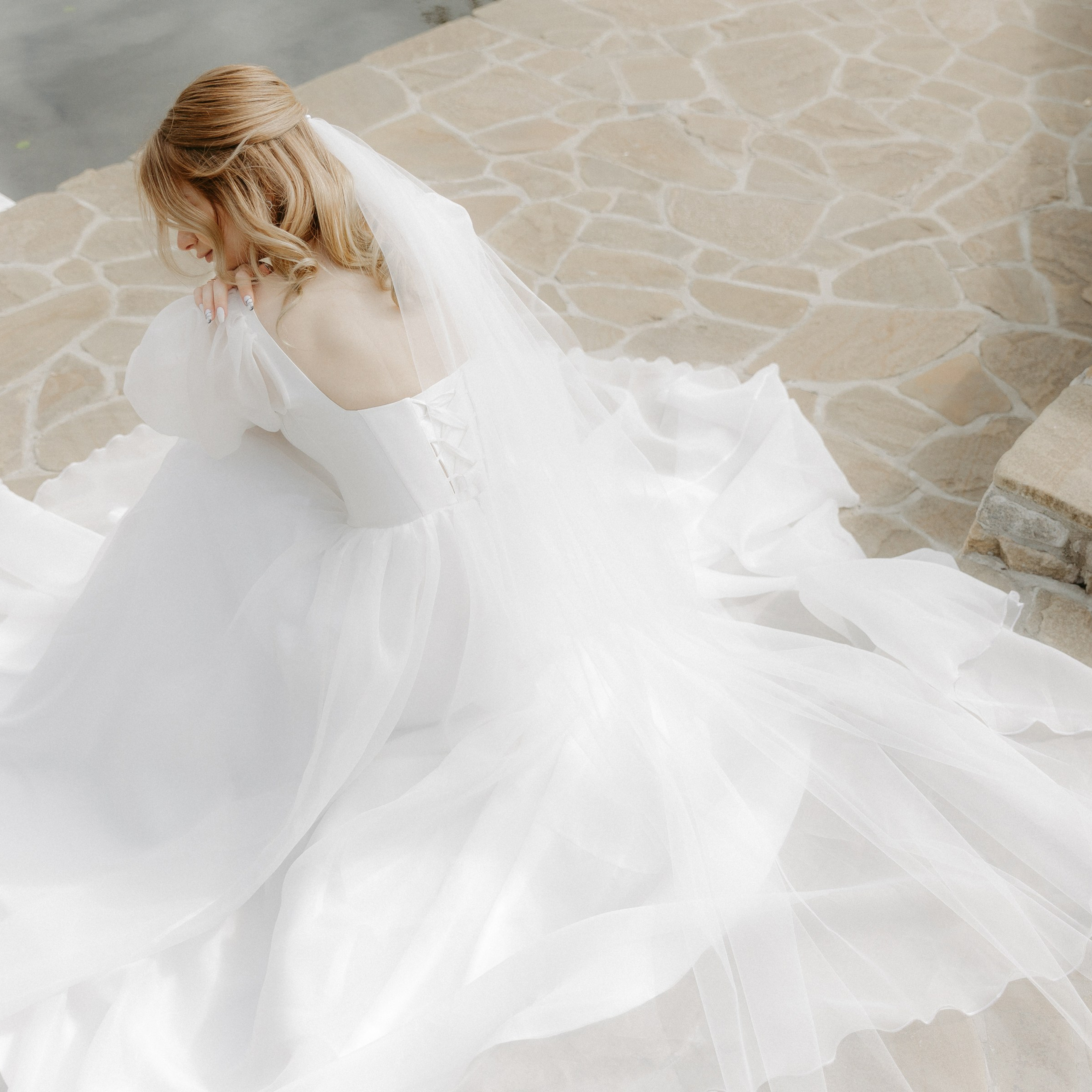 BULKA. EFIMOV IN SPACE — свадебный фотограф