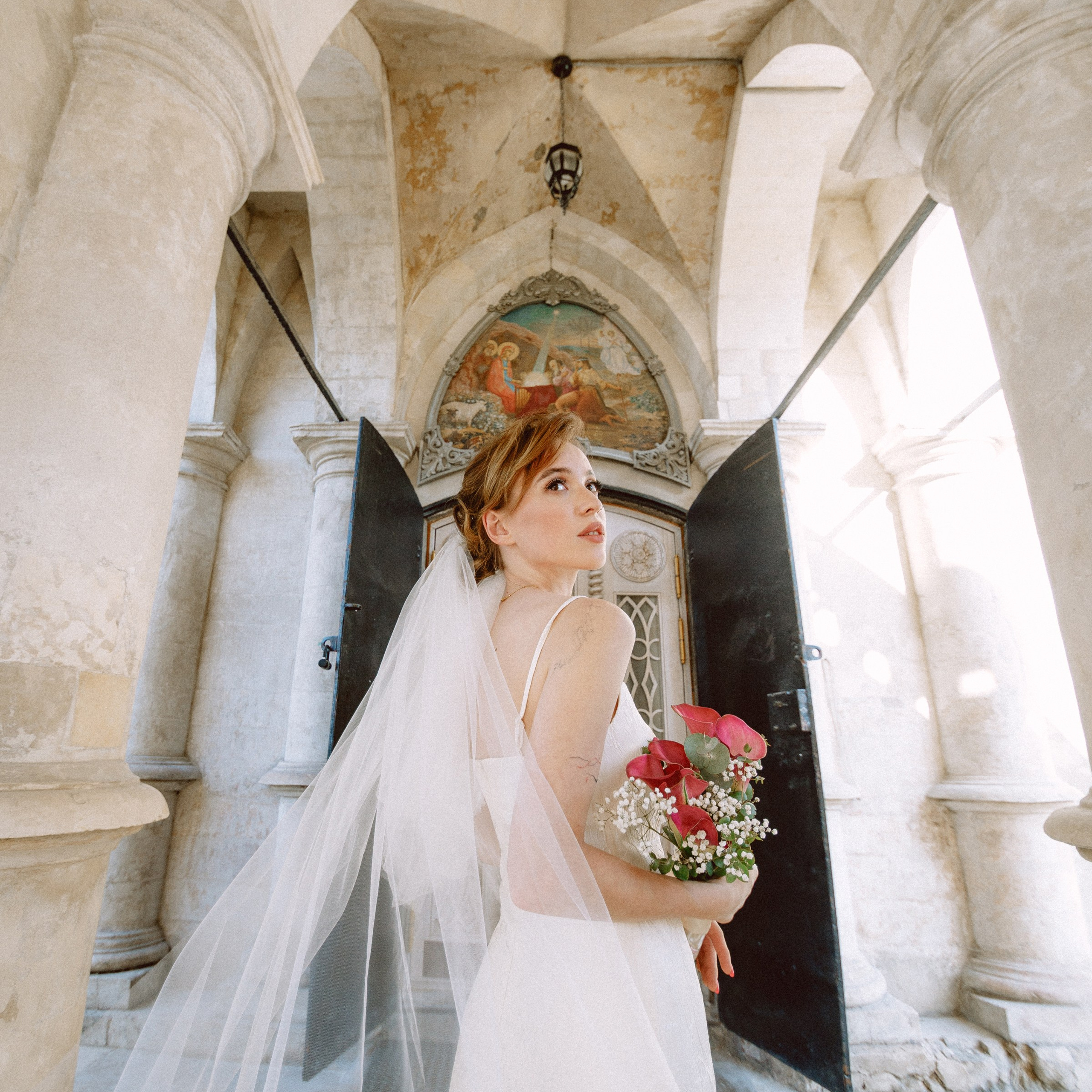 SCARO & YANAANII. EFIMOV IN SPACE — свадебный фотограф