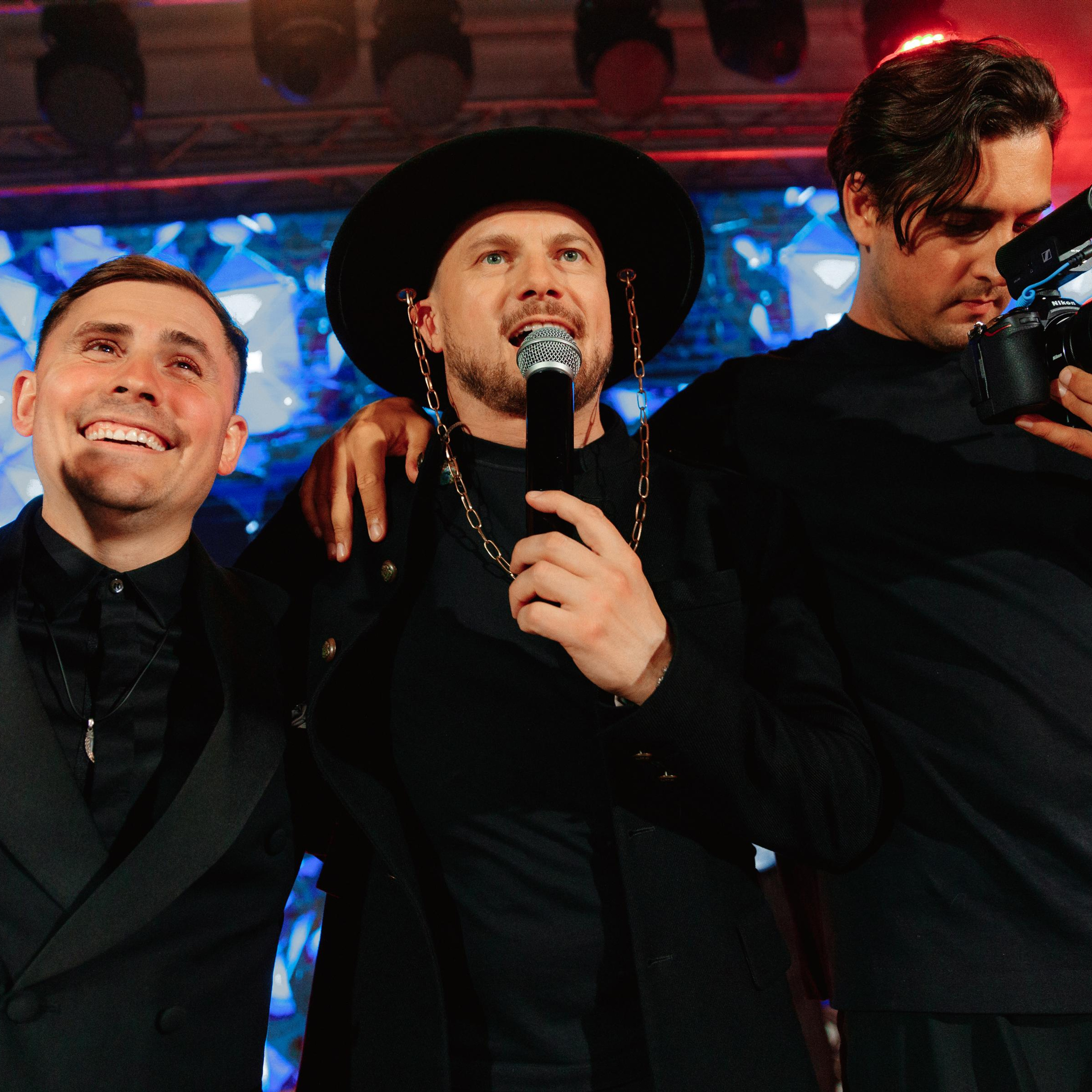 JANI CRYSTAL. EFIMOV IN SPACE — свадебный фотограф