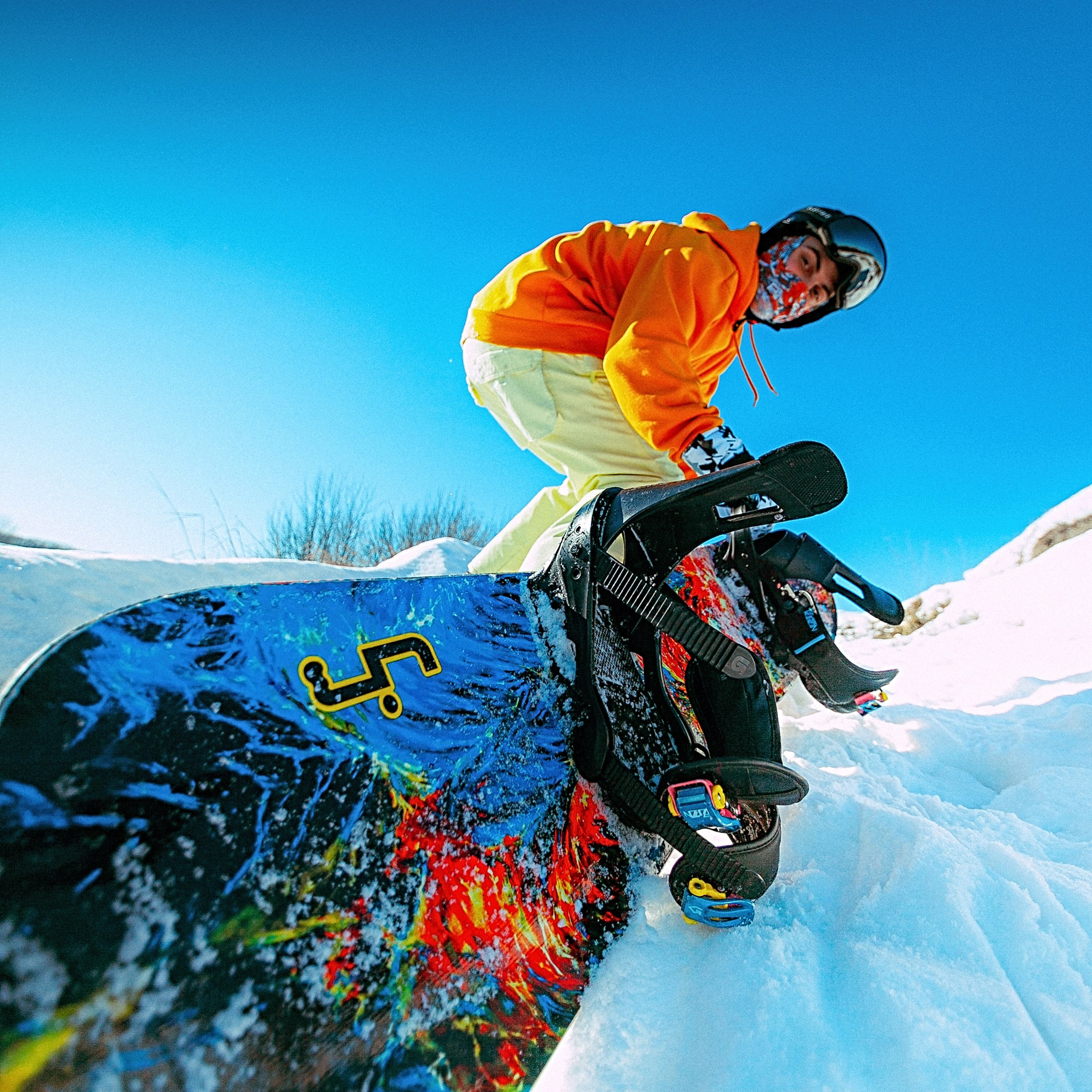 LOVEBOARD. EFIMOV IN SPACE — свадебный фотограф