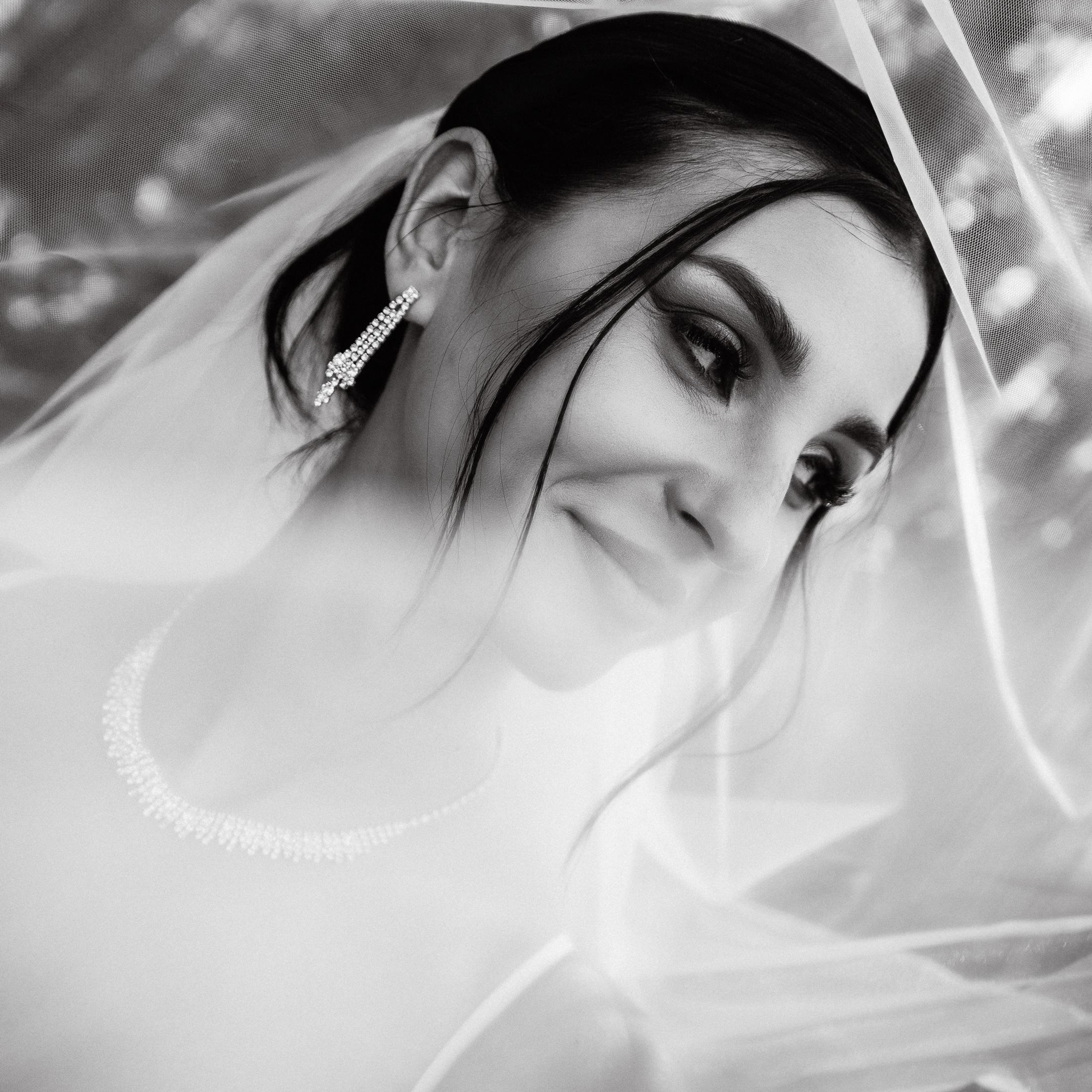 ЗАБРОШЕННАЯ. EFIMOV IN SPACE — свадебный фотограф