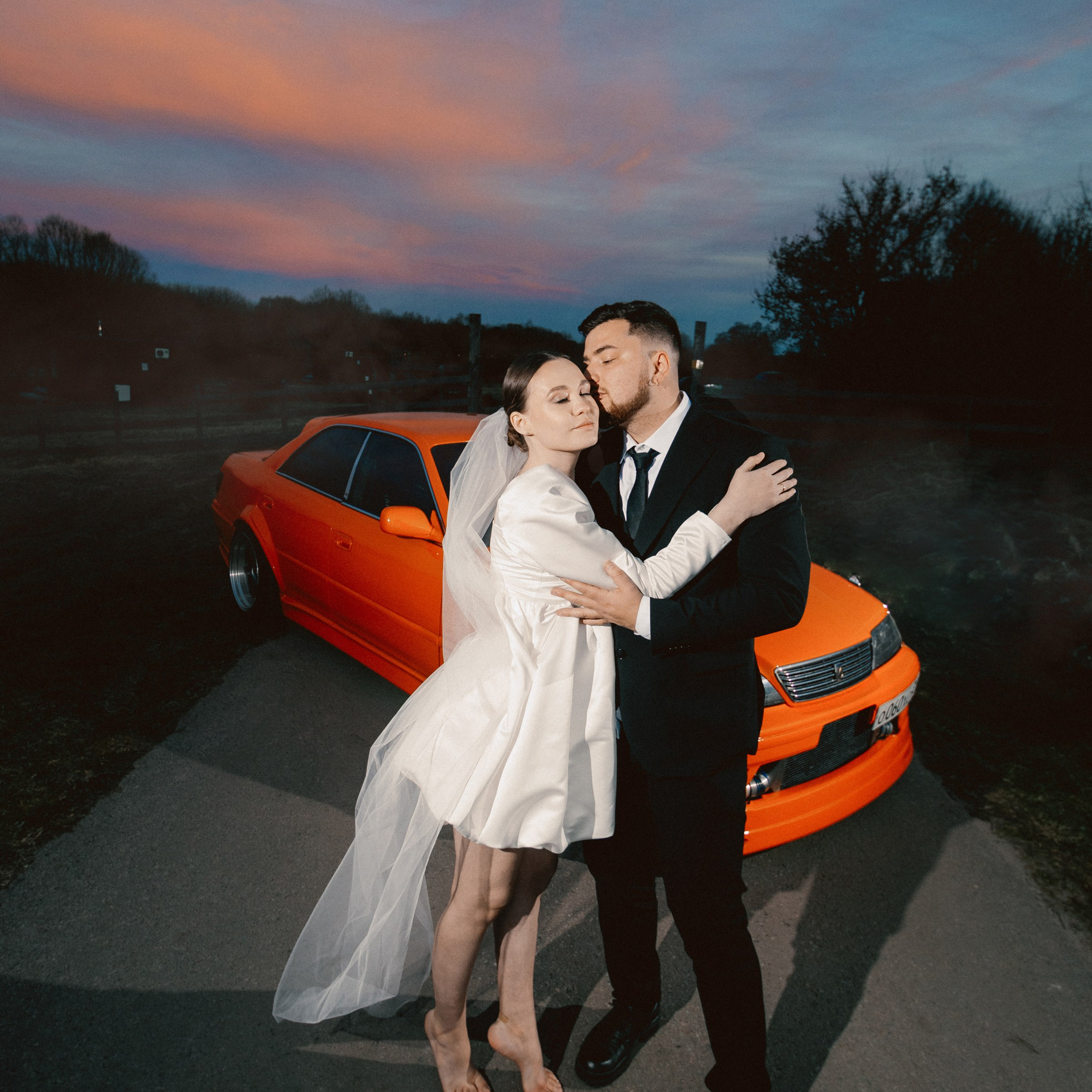 MARK. EFIMOV IN SPACE — свадебный фотограф