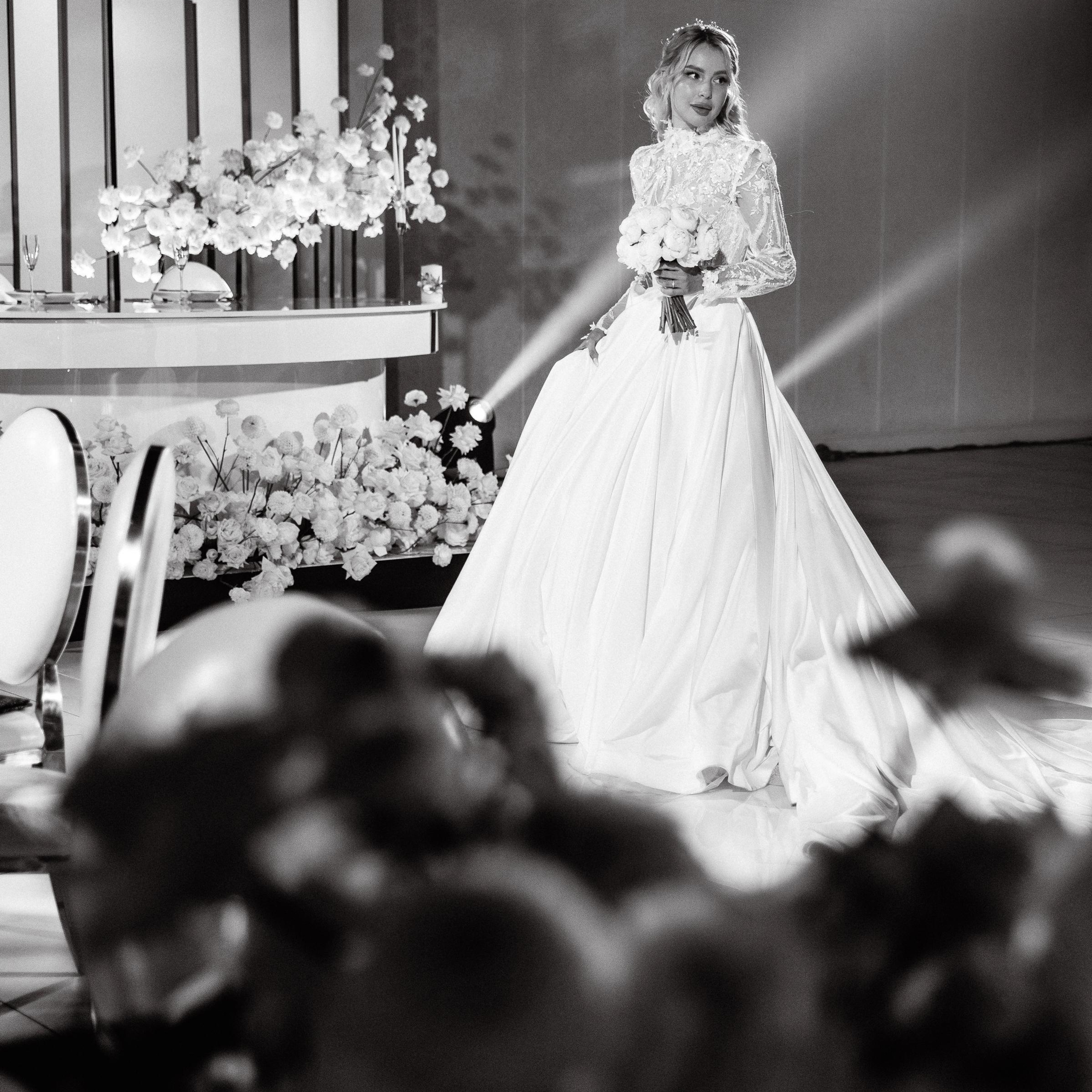 JANI CRYSTAL. EFIMOV IN SPACE — свадебный фотограф