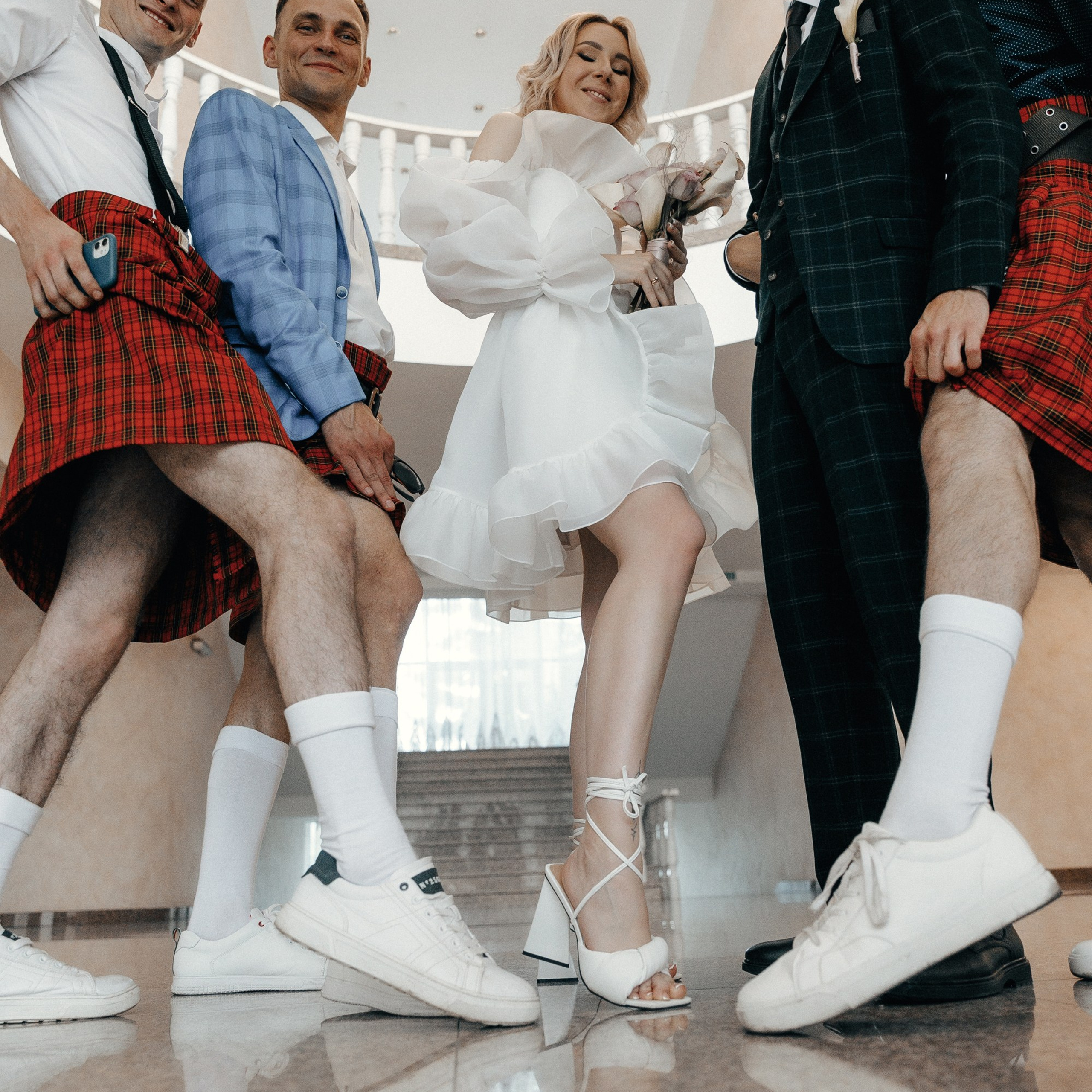 ЛОУРАЙДЕР. EFIMOV IN SPACE — свадебный фотограф