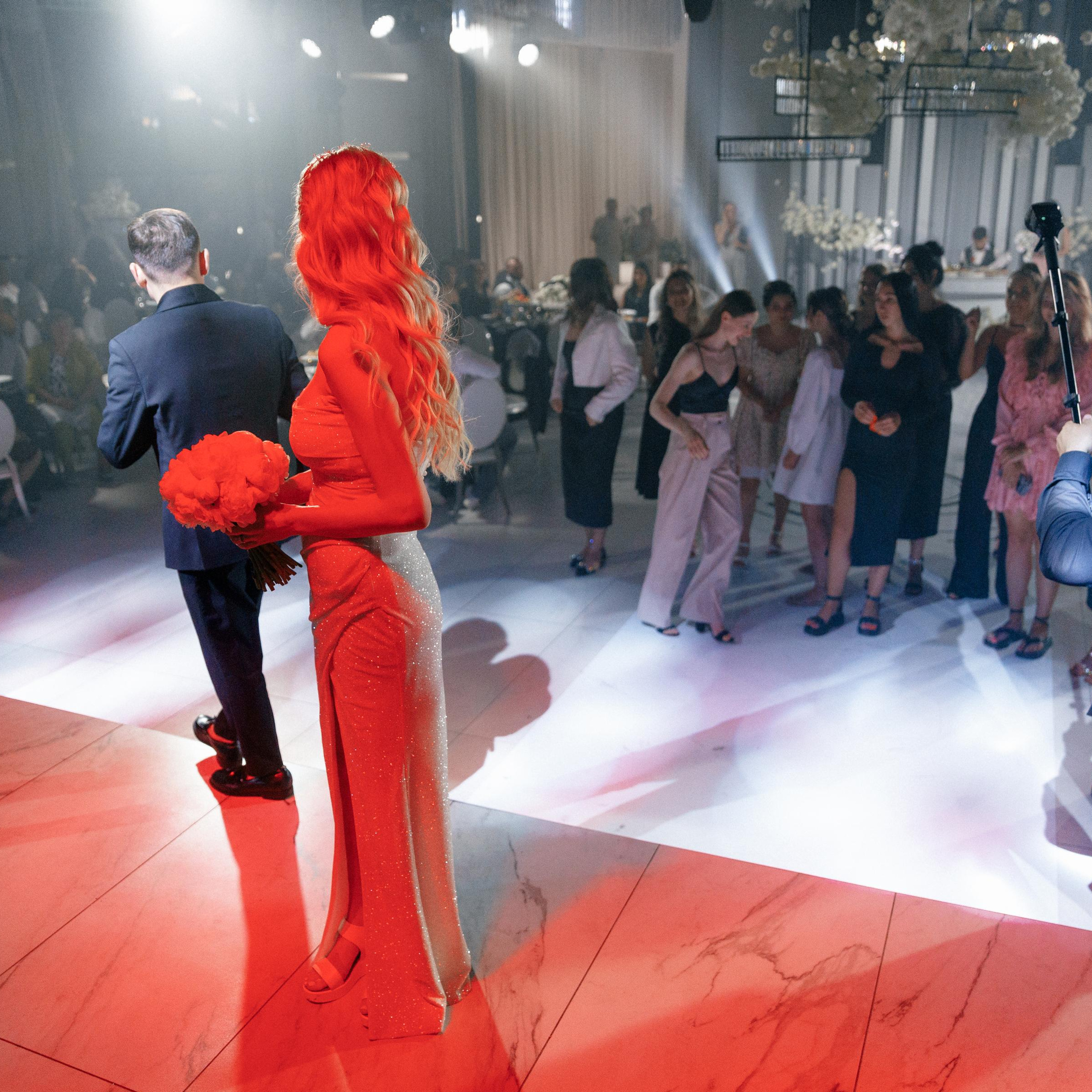 JANI CRYSTAL. EFIMOV IN SPACE — свадебный фотограф