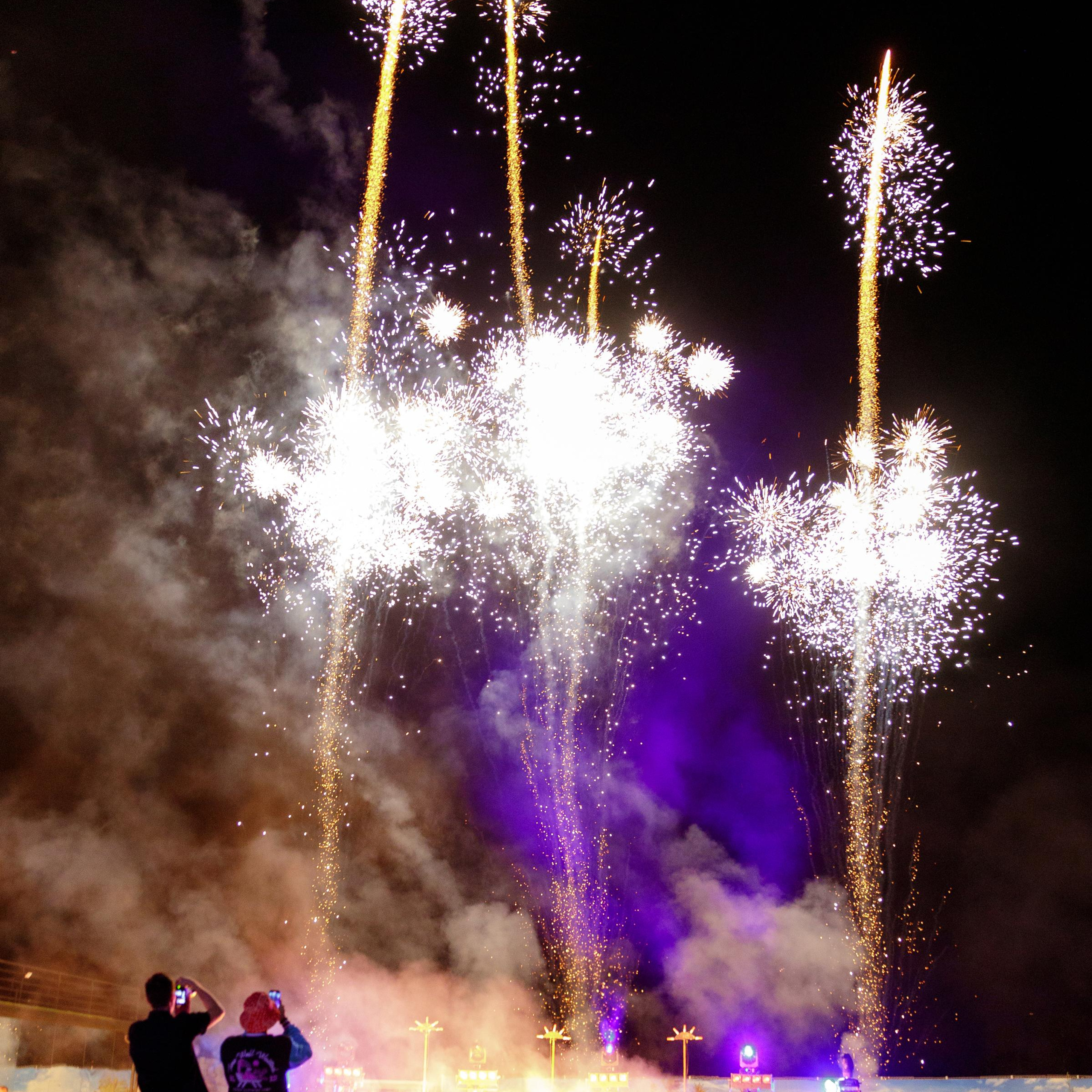JANI CRYSTAL. EFIMOV IN SPACE — свадебный фотограф