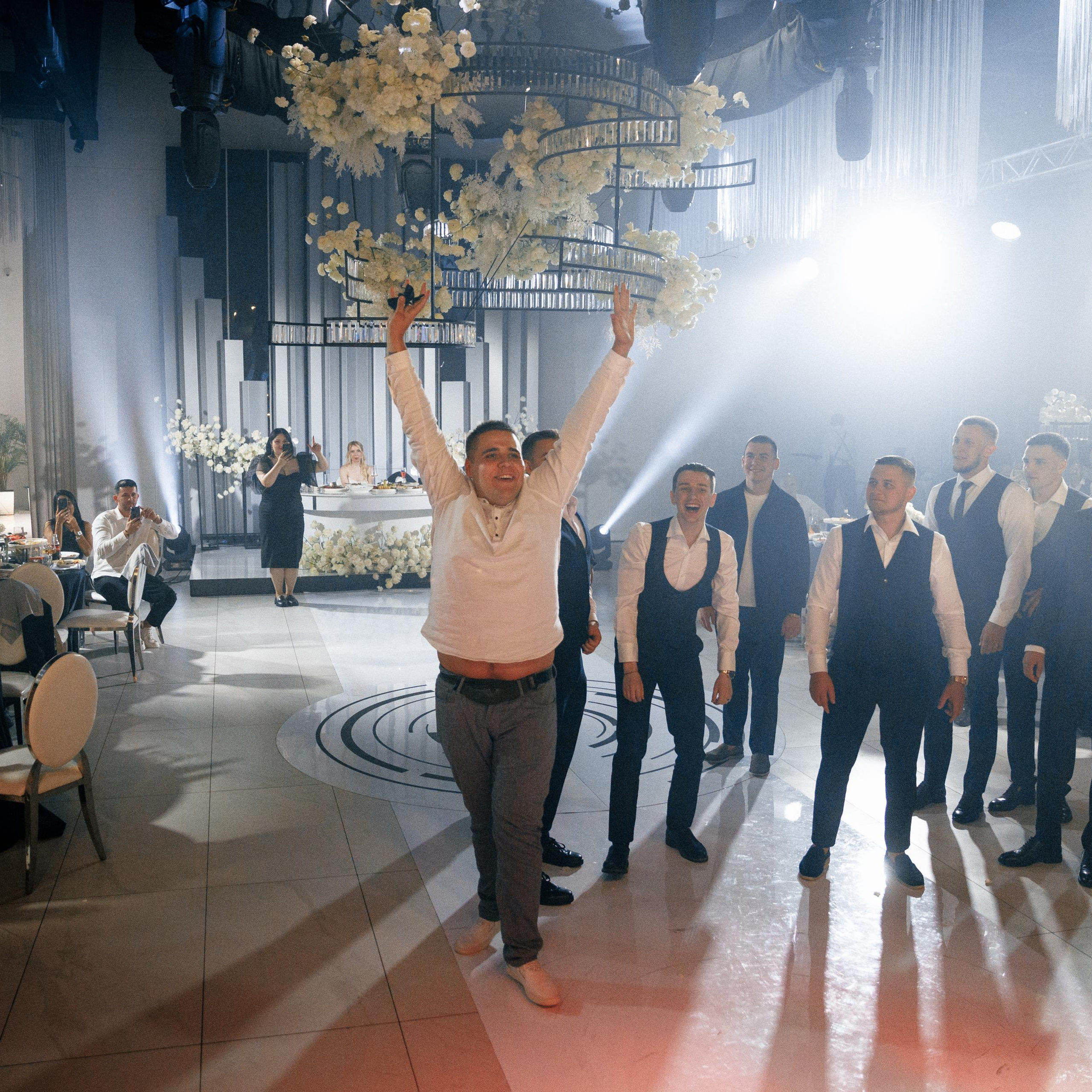 JANI CRYSTAL. EFIMOV IN SPACE — свадебный фотограф