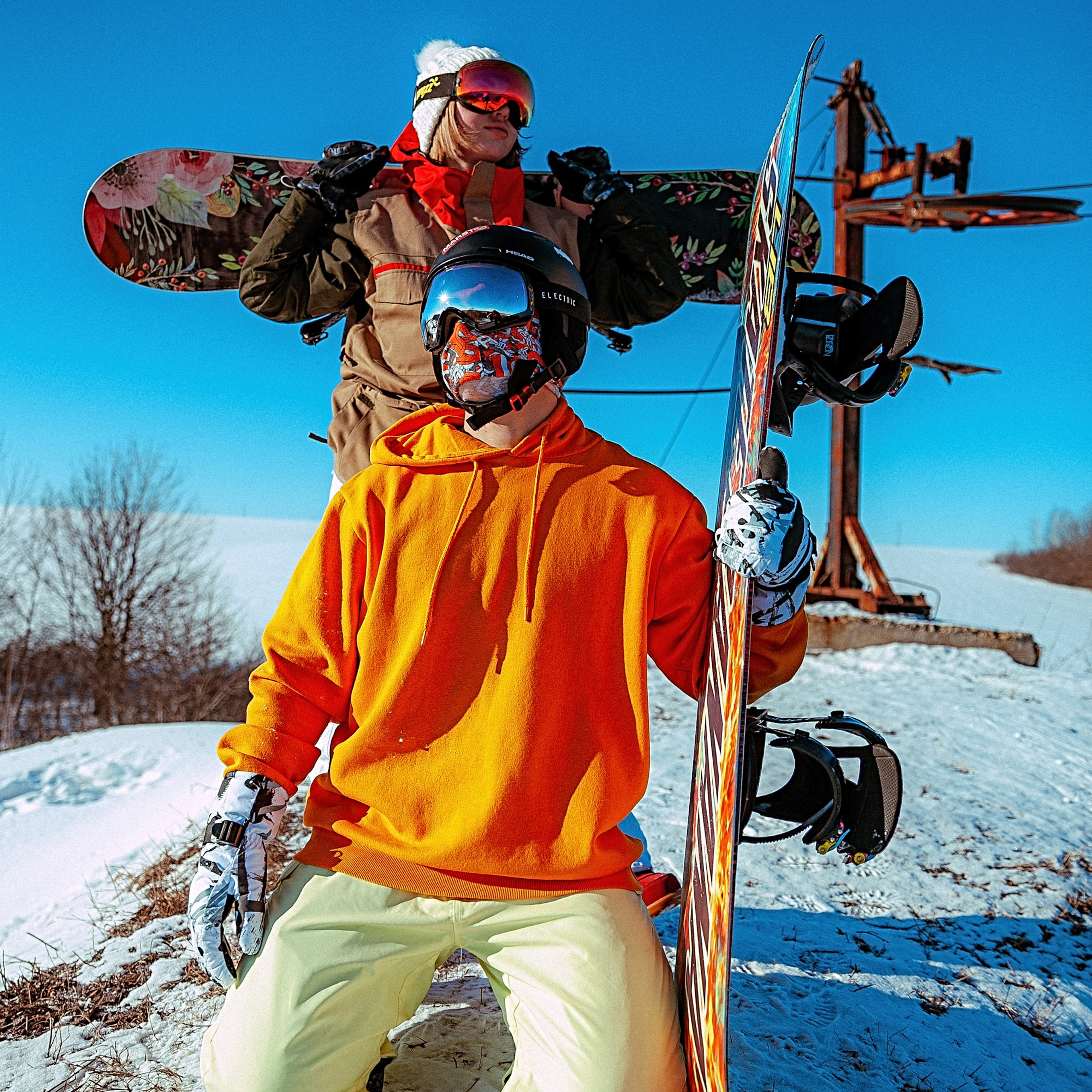 LOVEBOARD. EFIMOV IN SPACE — свадебный фотограф
