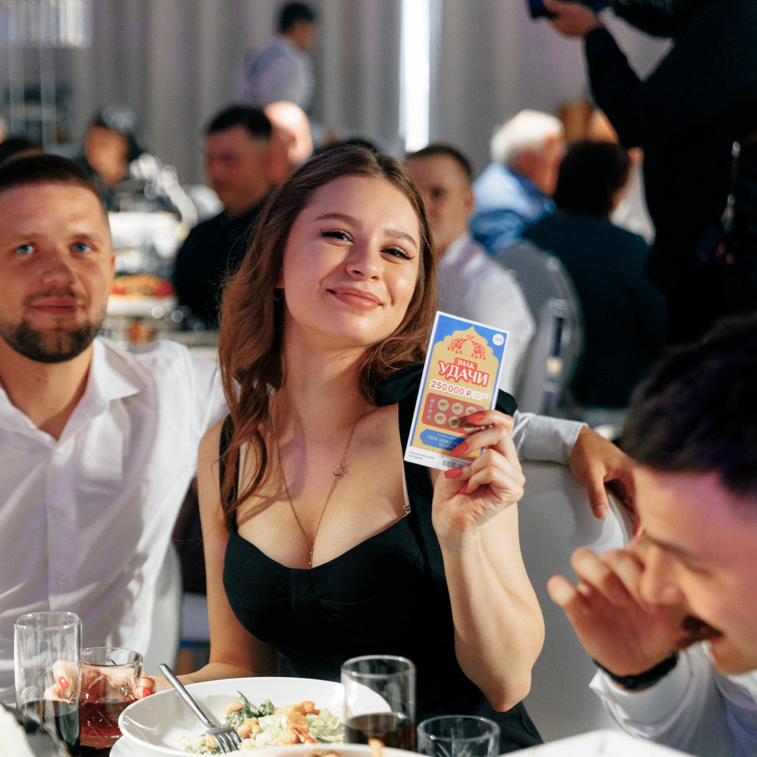 JANI CRYSTAL. EFIMOV IN SPACE — свадебный фотограф