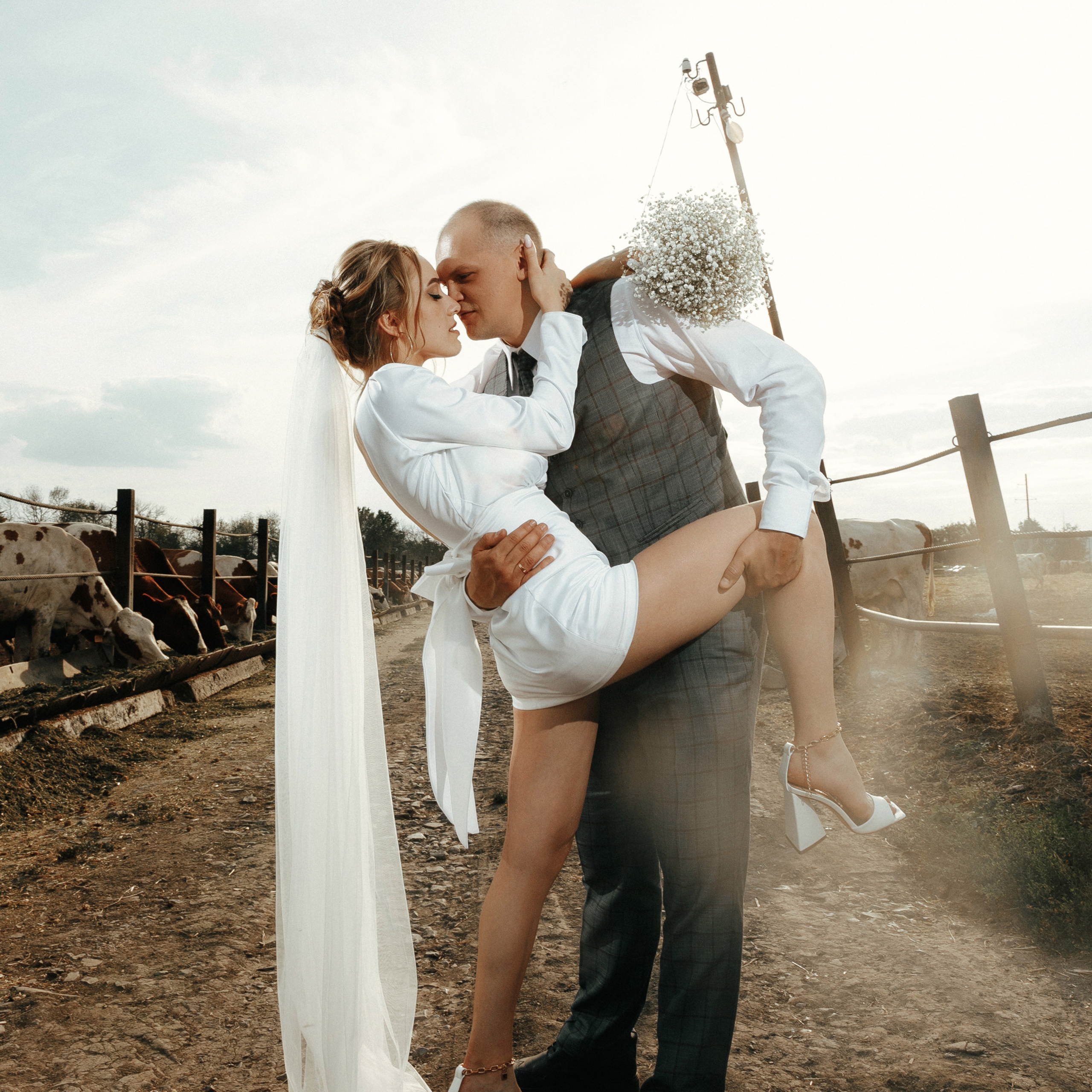 SHEBEKINO. EFIMOV IN SPACE — свадебный фотограф