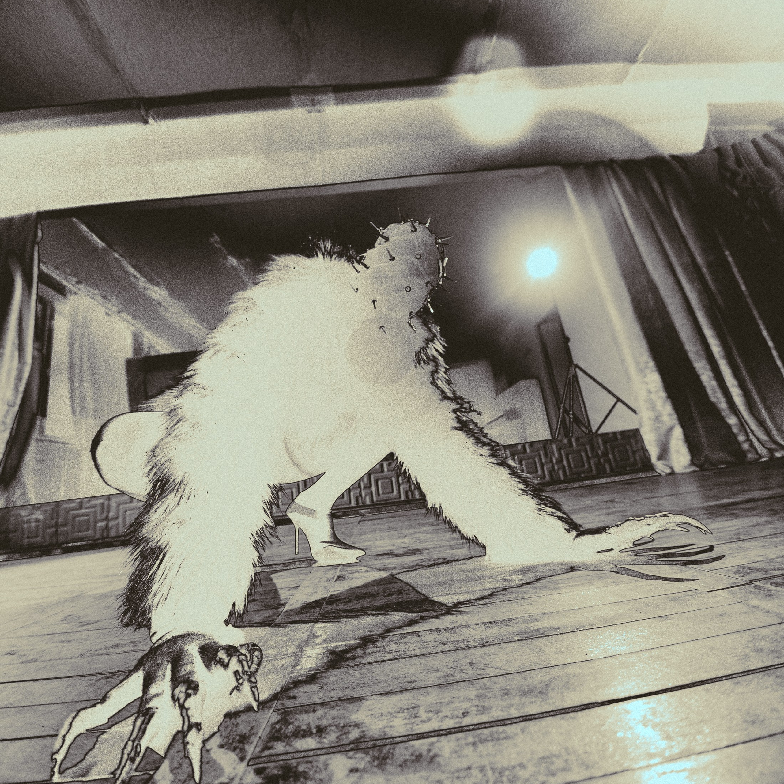 MONSTRO. EFIMOV IN SPACE — свадебный фотограф