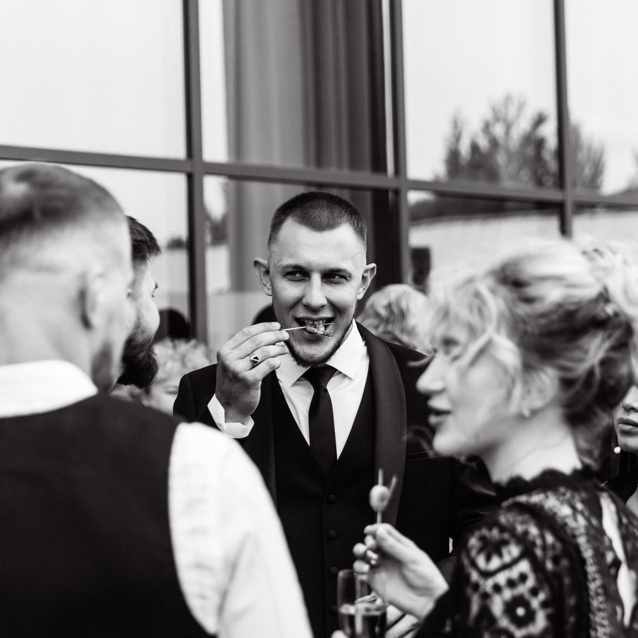 JANI CRYSTAL. EFIMOV IN SPACE — свадебный фотограф