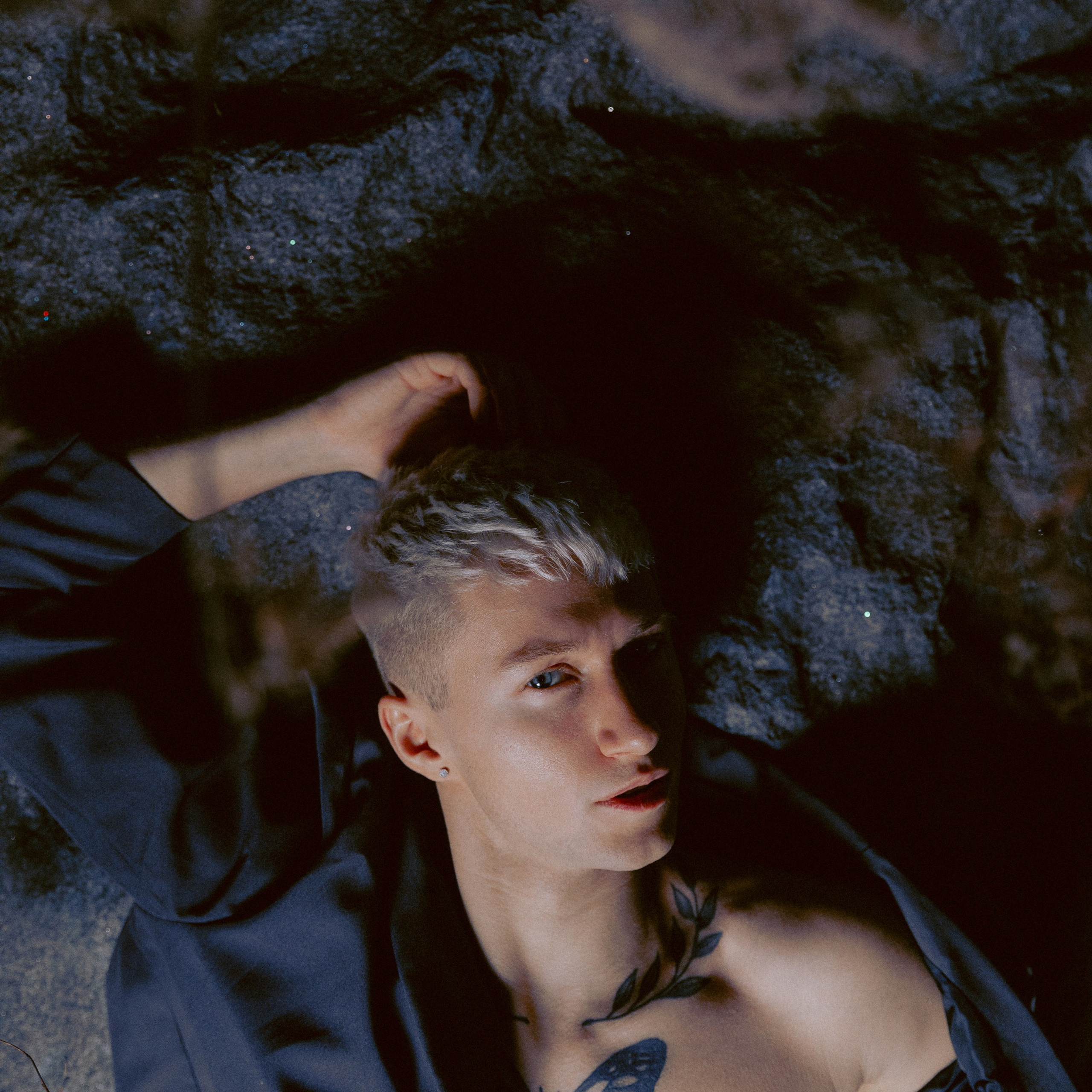 PODIUM. EFIMOV IN SPACE — свадебный фотограф