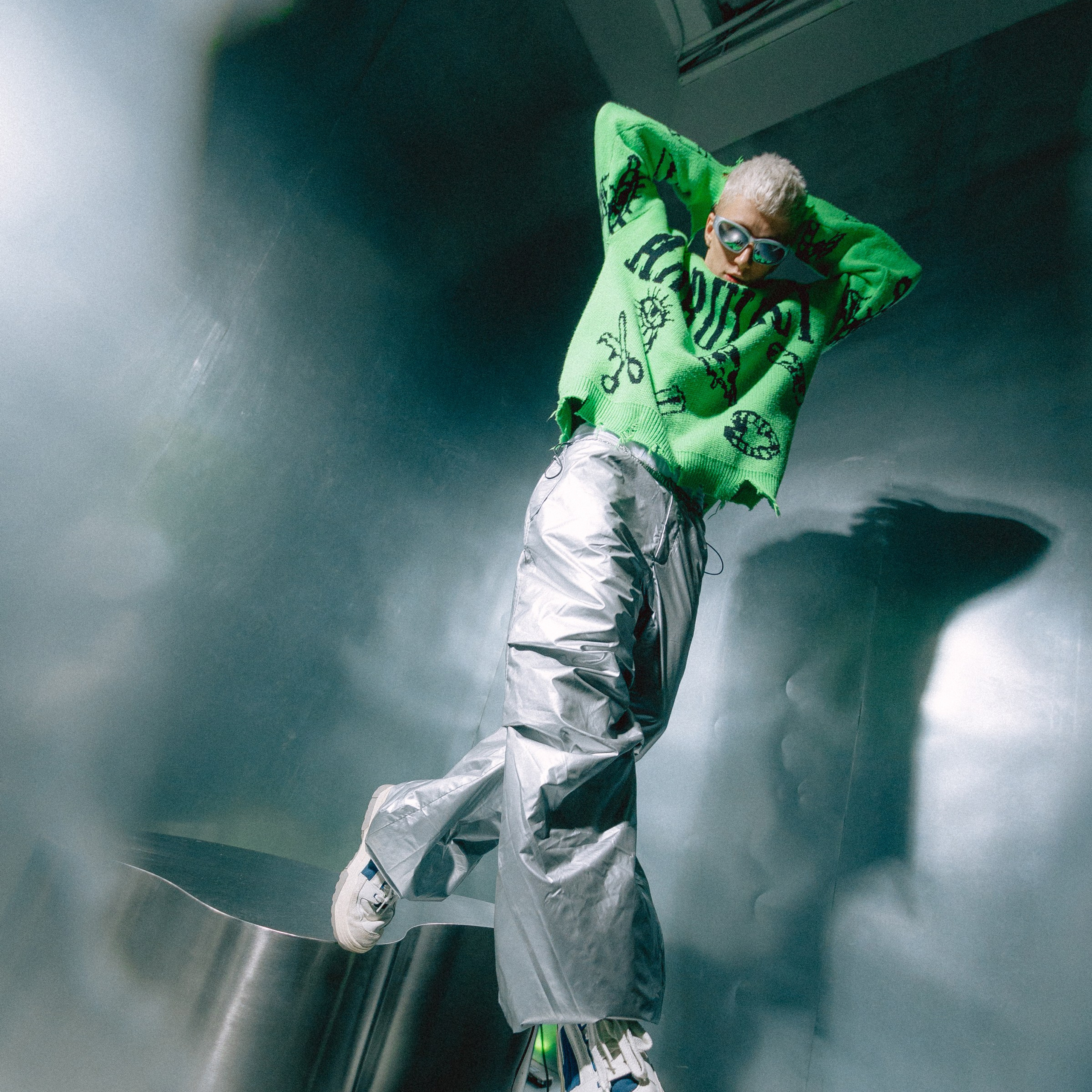 PODIUM. EFIMOV IN SPACE — свадебный фотограф