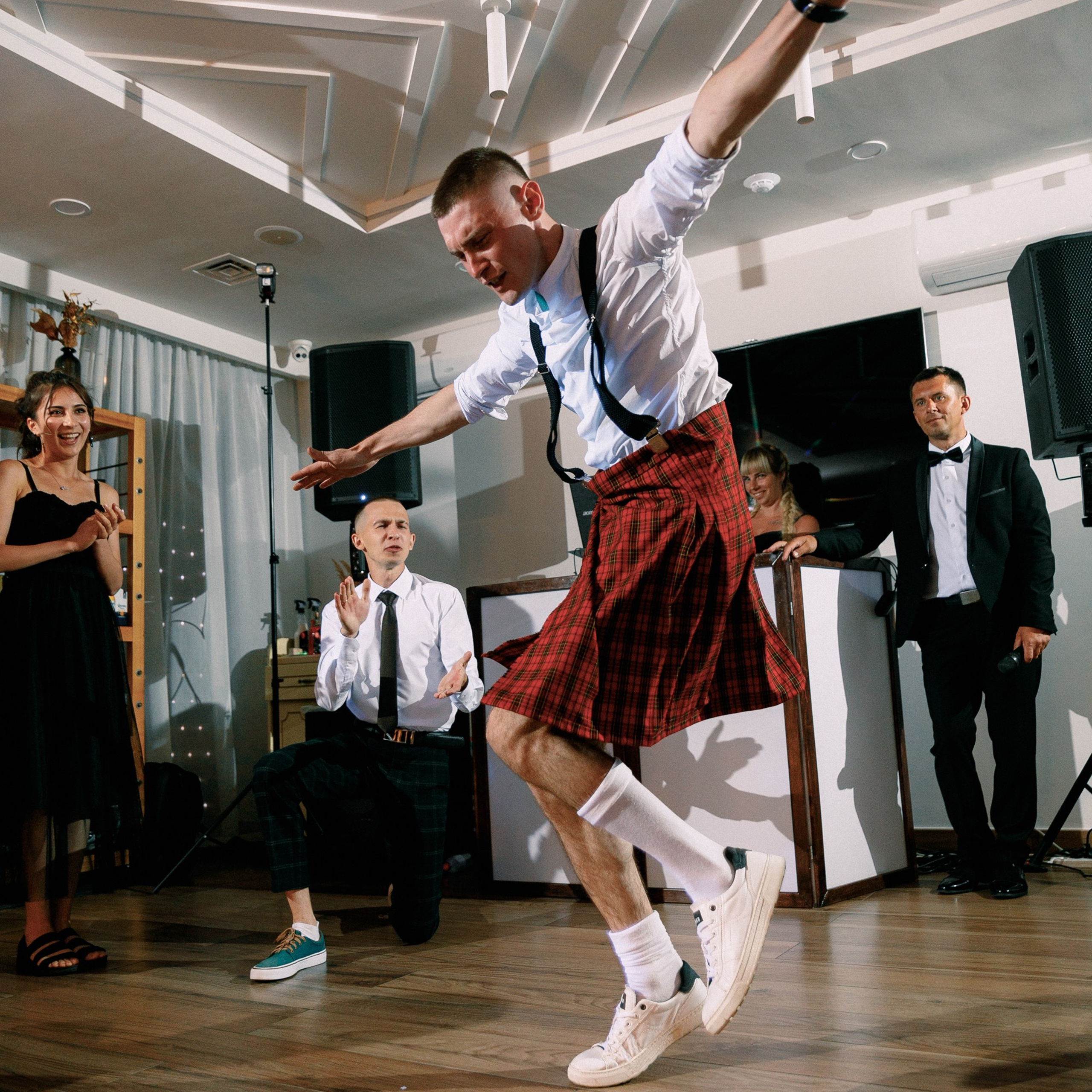 ЛОУРАЙДЕР. EFIMOV IN SPACE — свадебный фотограф